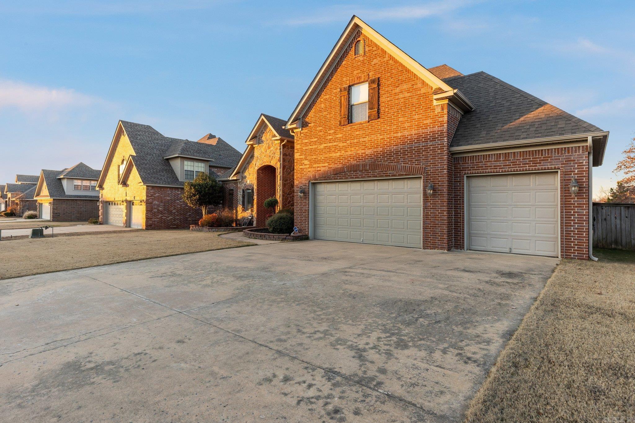 223 Corondelet Lane