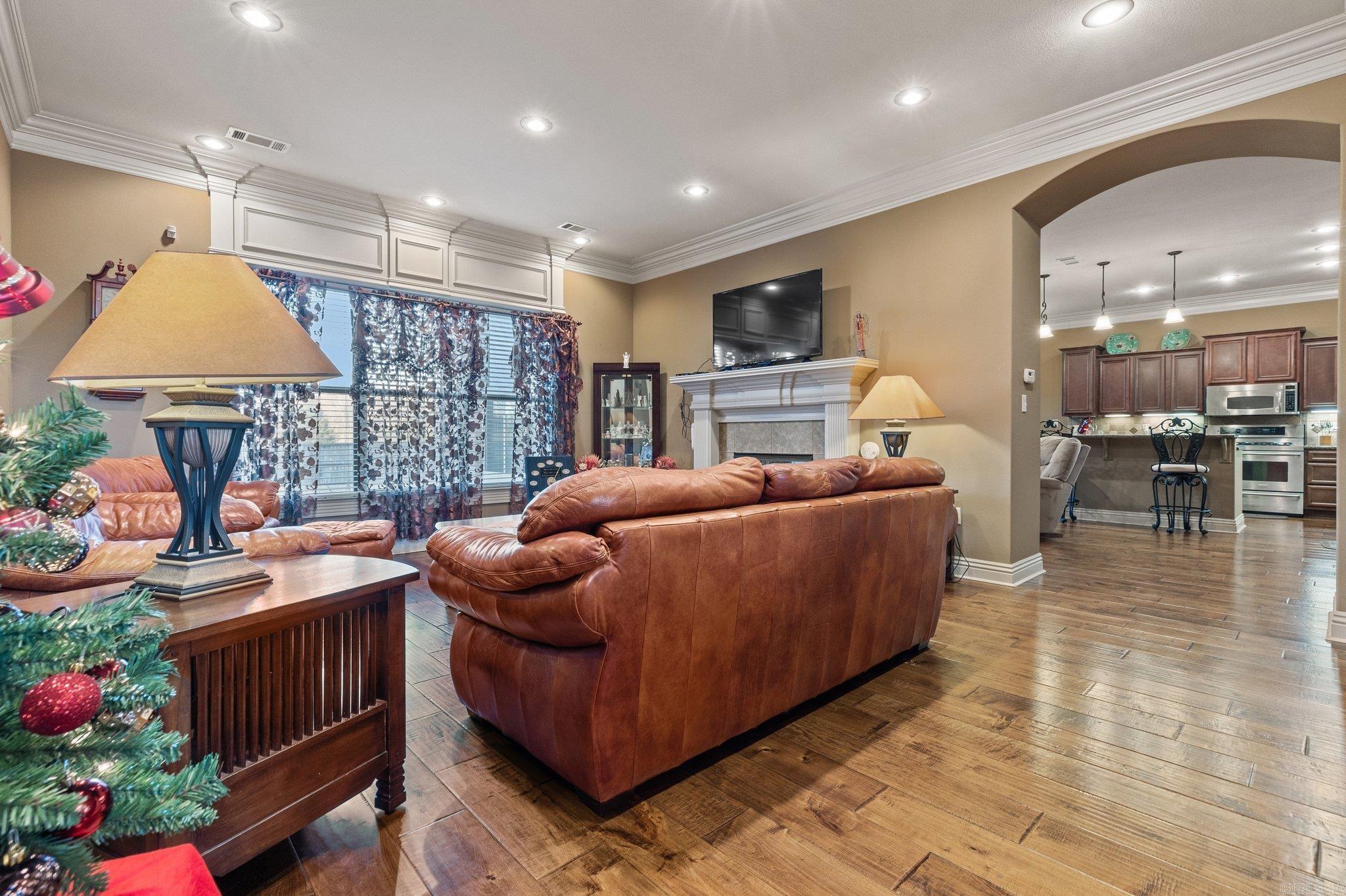 223 Corondelet Lane