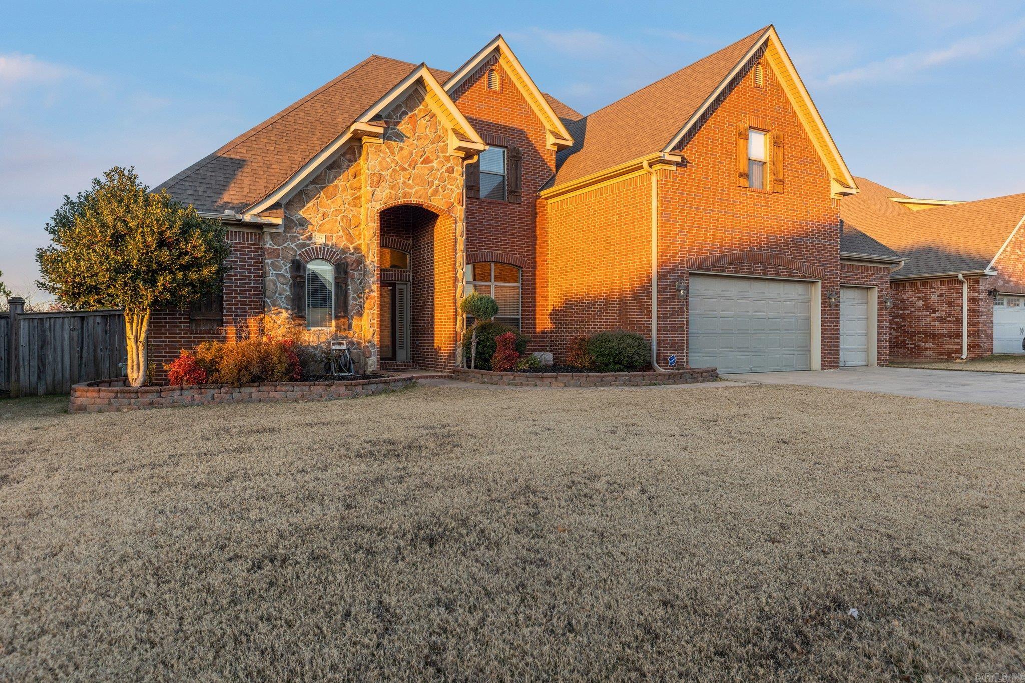 223 Corondelet Lane