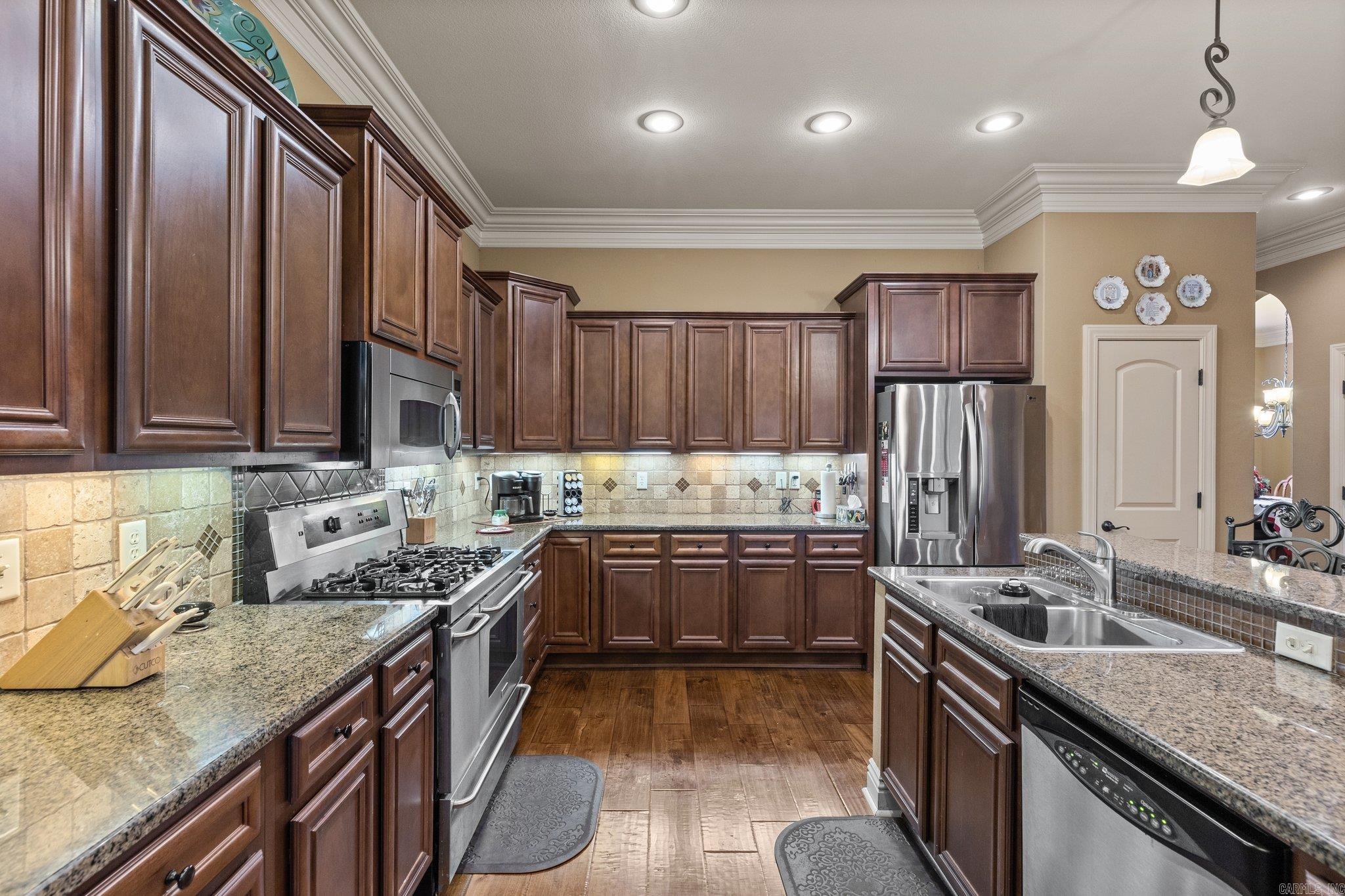 223 Corondelet Lane