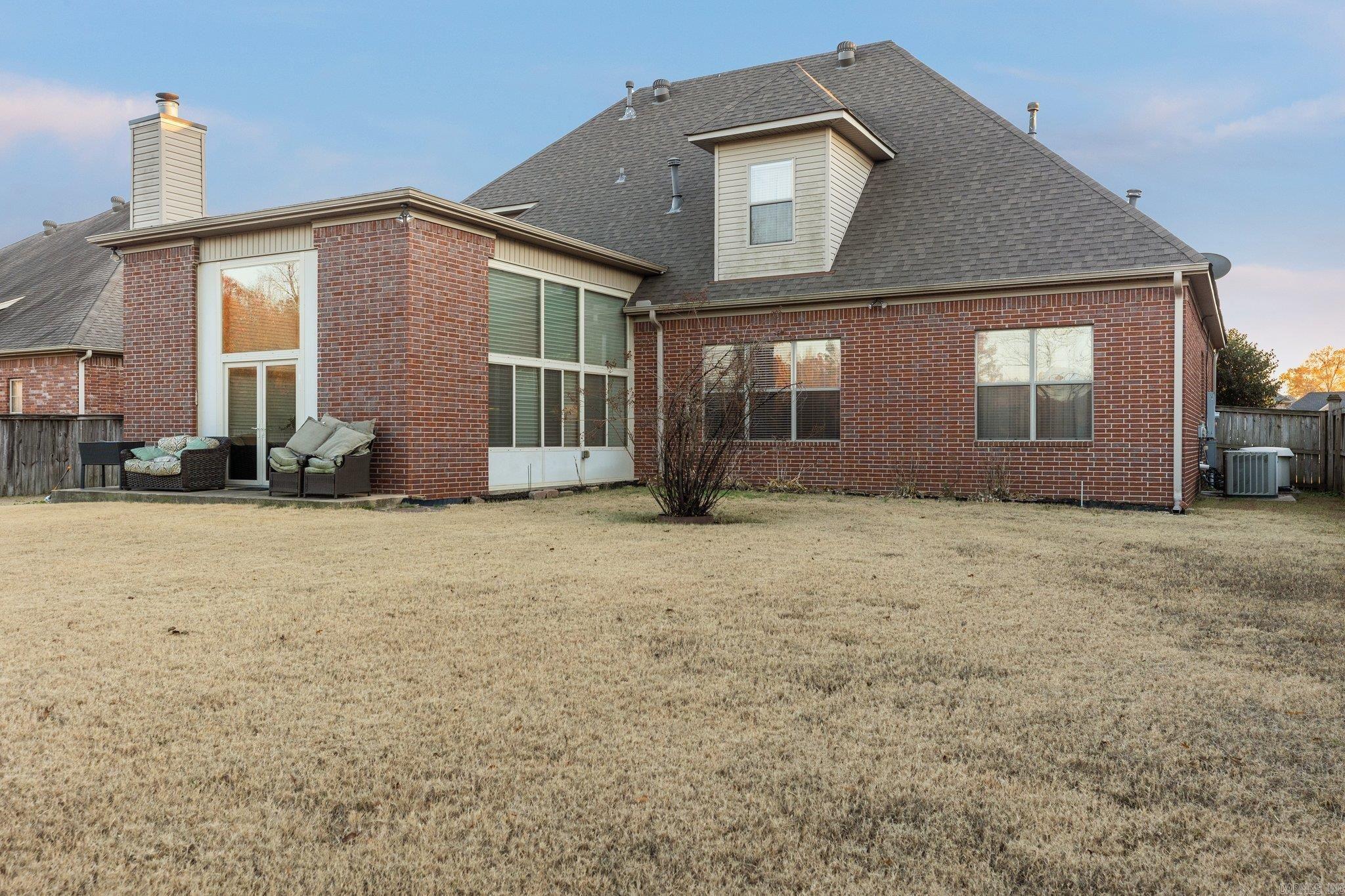 223 Corondelet Lane