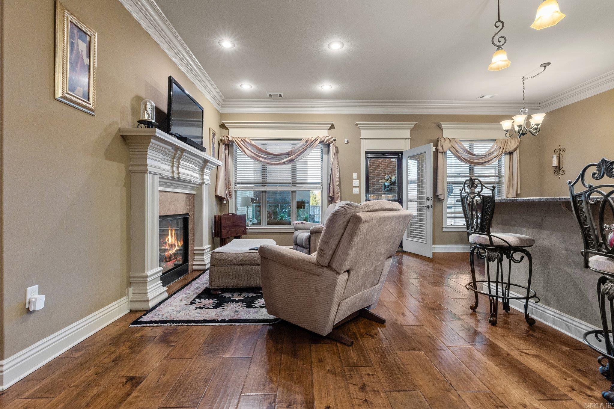 223 Corondelet Lane