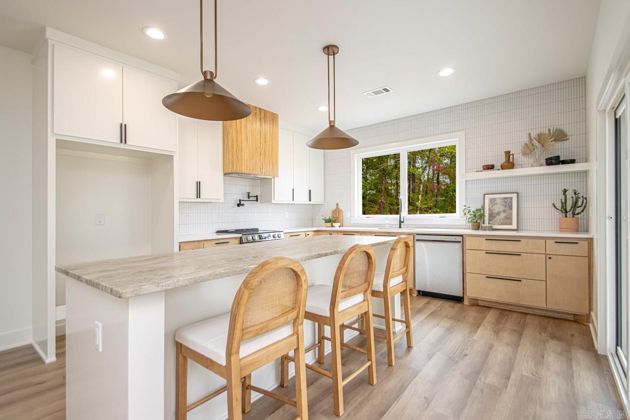 3540 Sylvia Springs