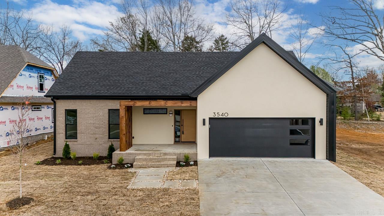 3540 Sylvia Springs