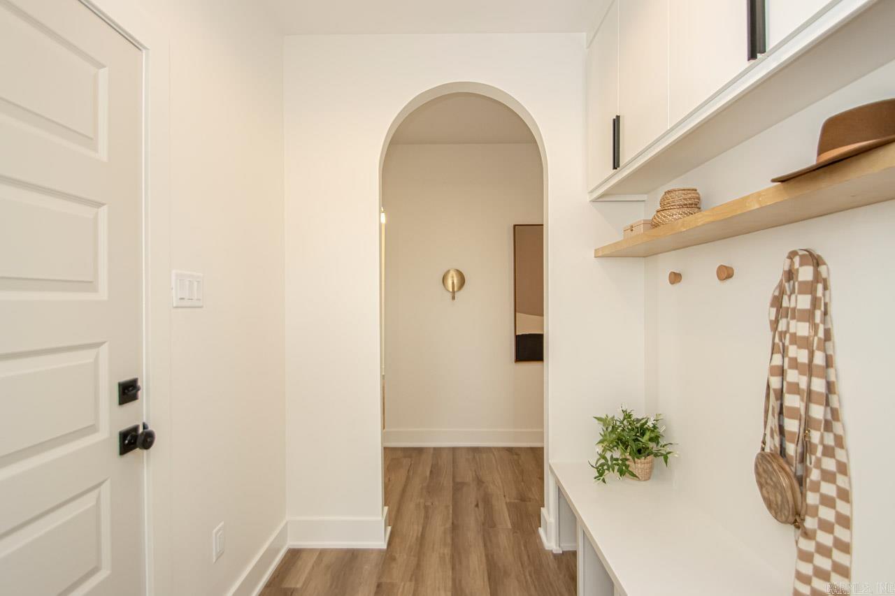 3540 Sylvia Springs
