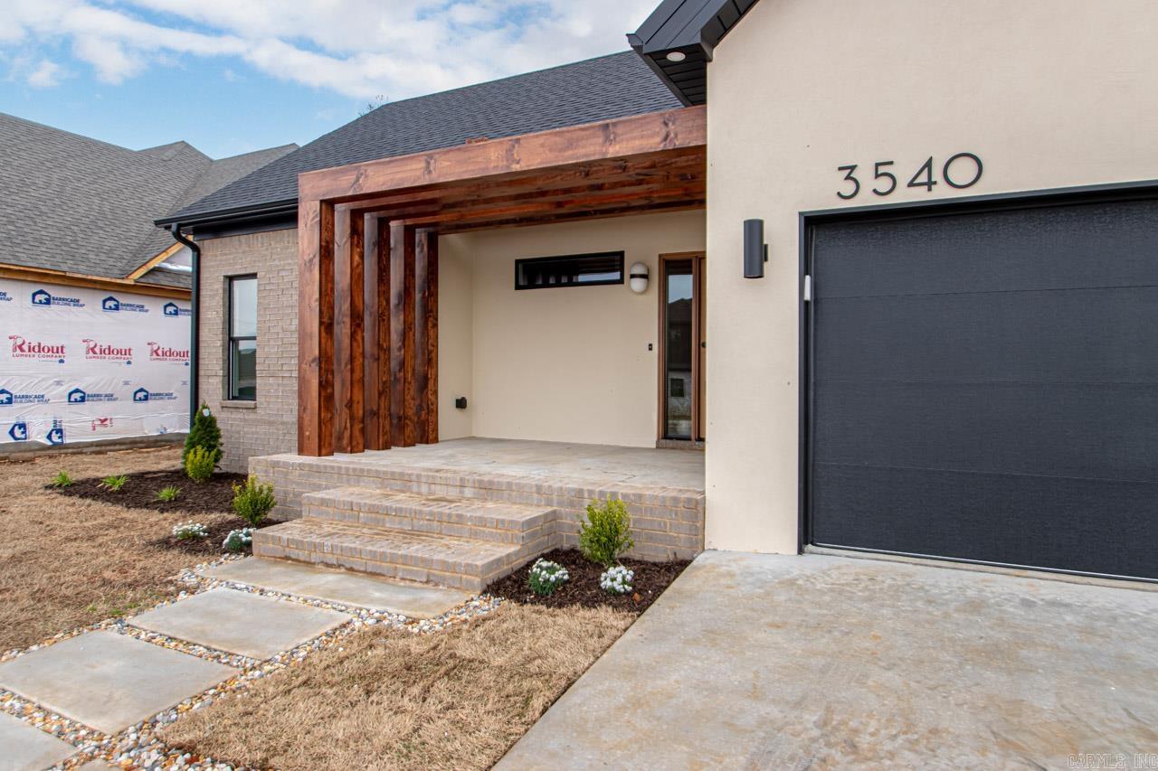 3540 Sylvia Springs
