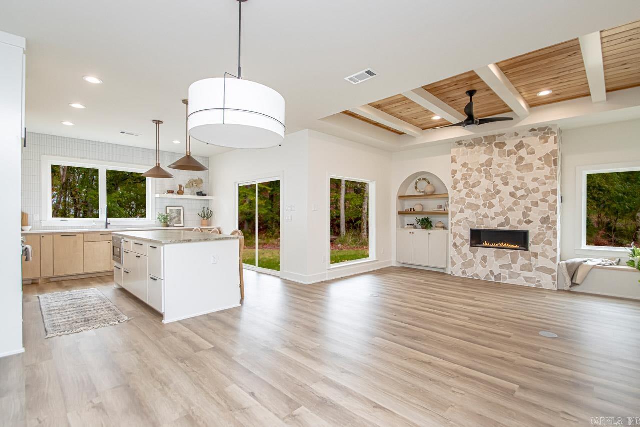 3540 Sylvia Springs