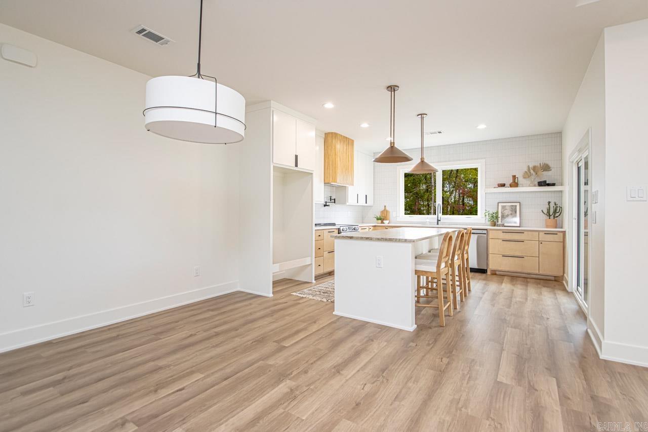 3540 Sylvia Springs