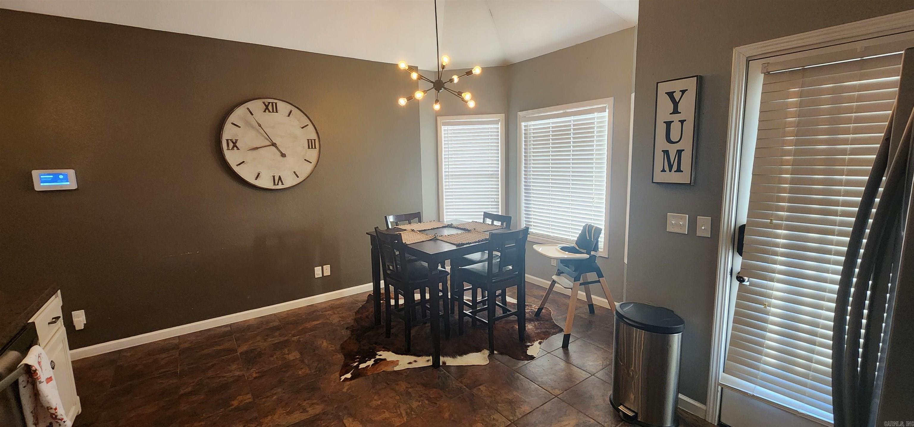 2574 Highway 284 Highway