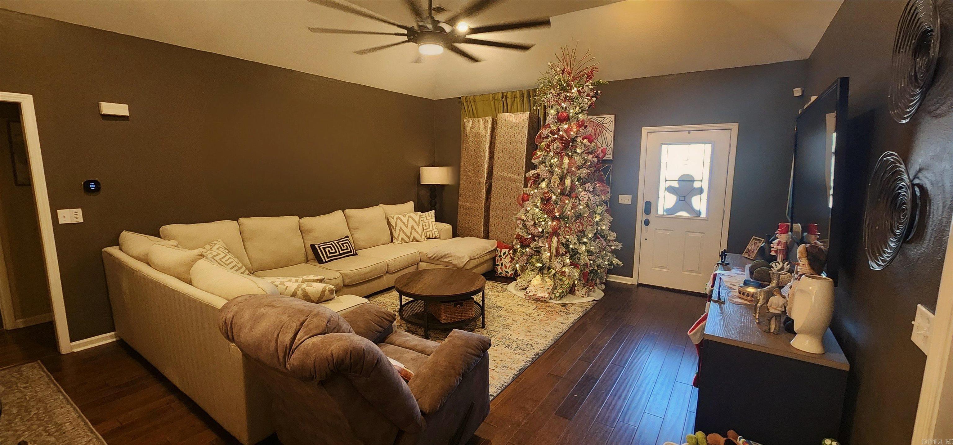 2574 Highway 284 Highway