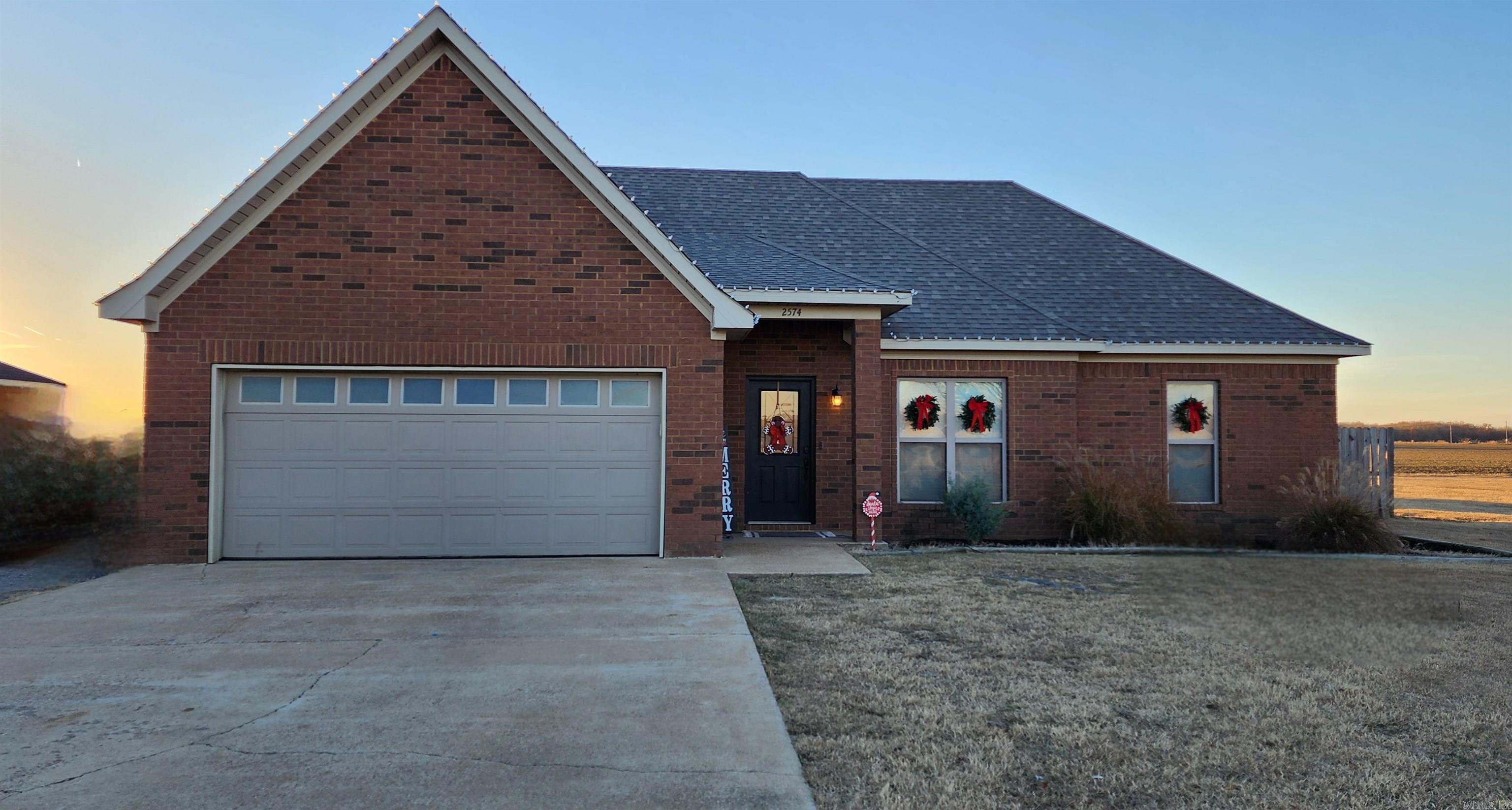 2574 Highway 284 Highway