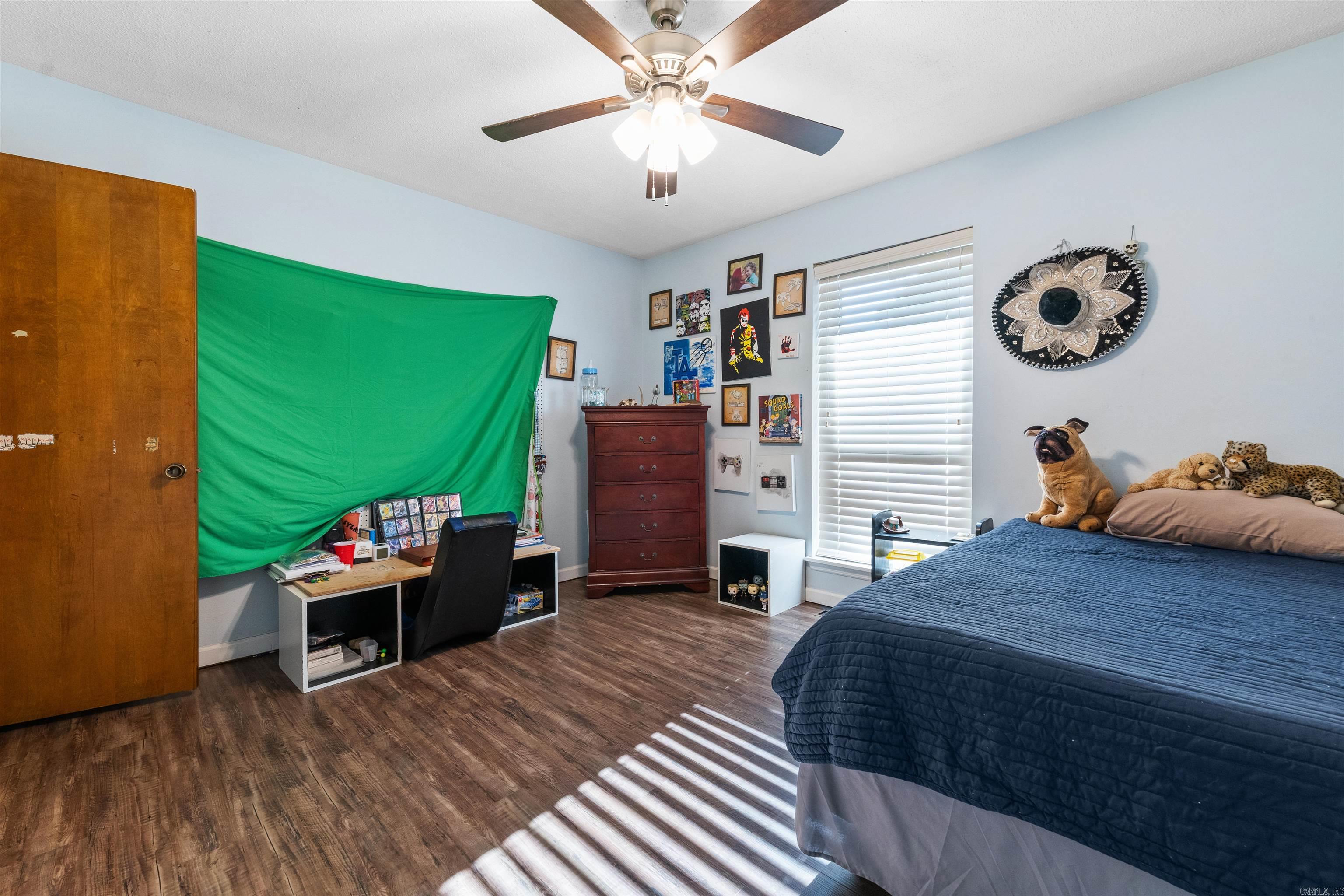 42 Single Oaks Drive