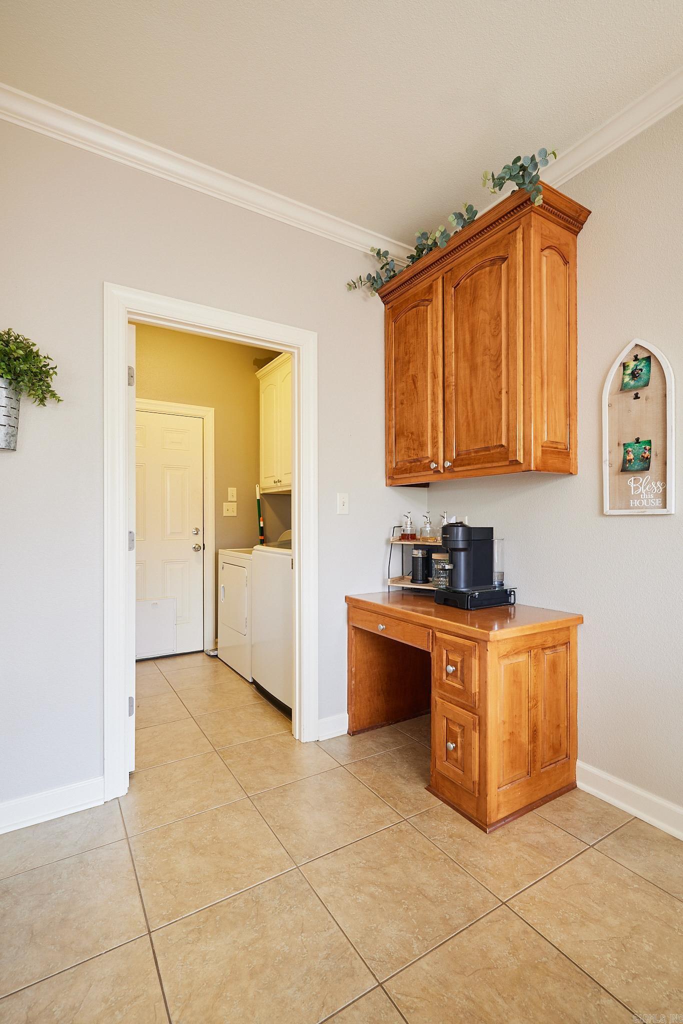 1739 Yorkshire Drive