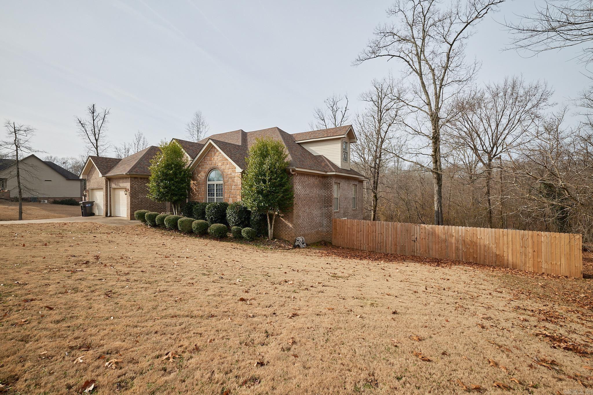 1739 Yorkshire Drive