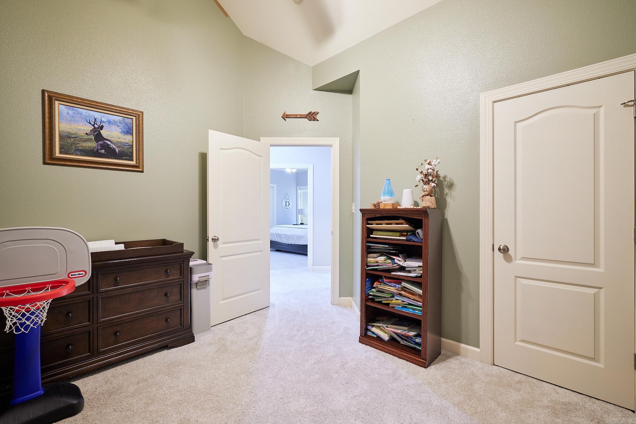 1739 Yorkshire Drive