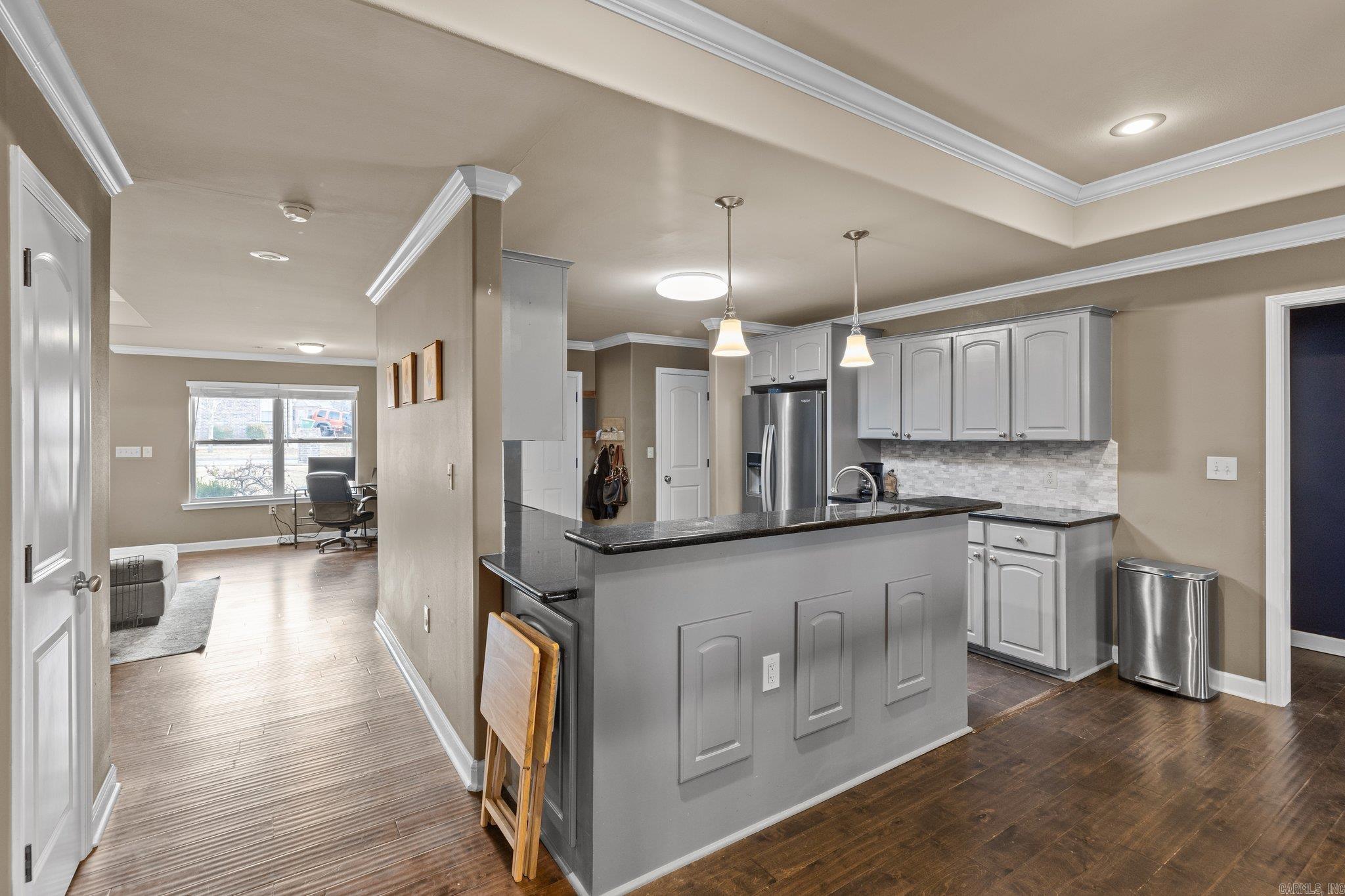 8230 Nora Lane