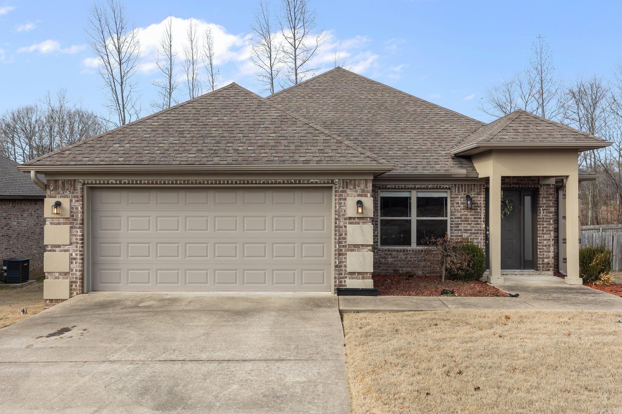 8230 Nora Lane