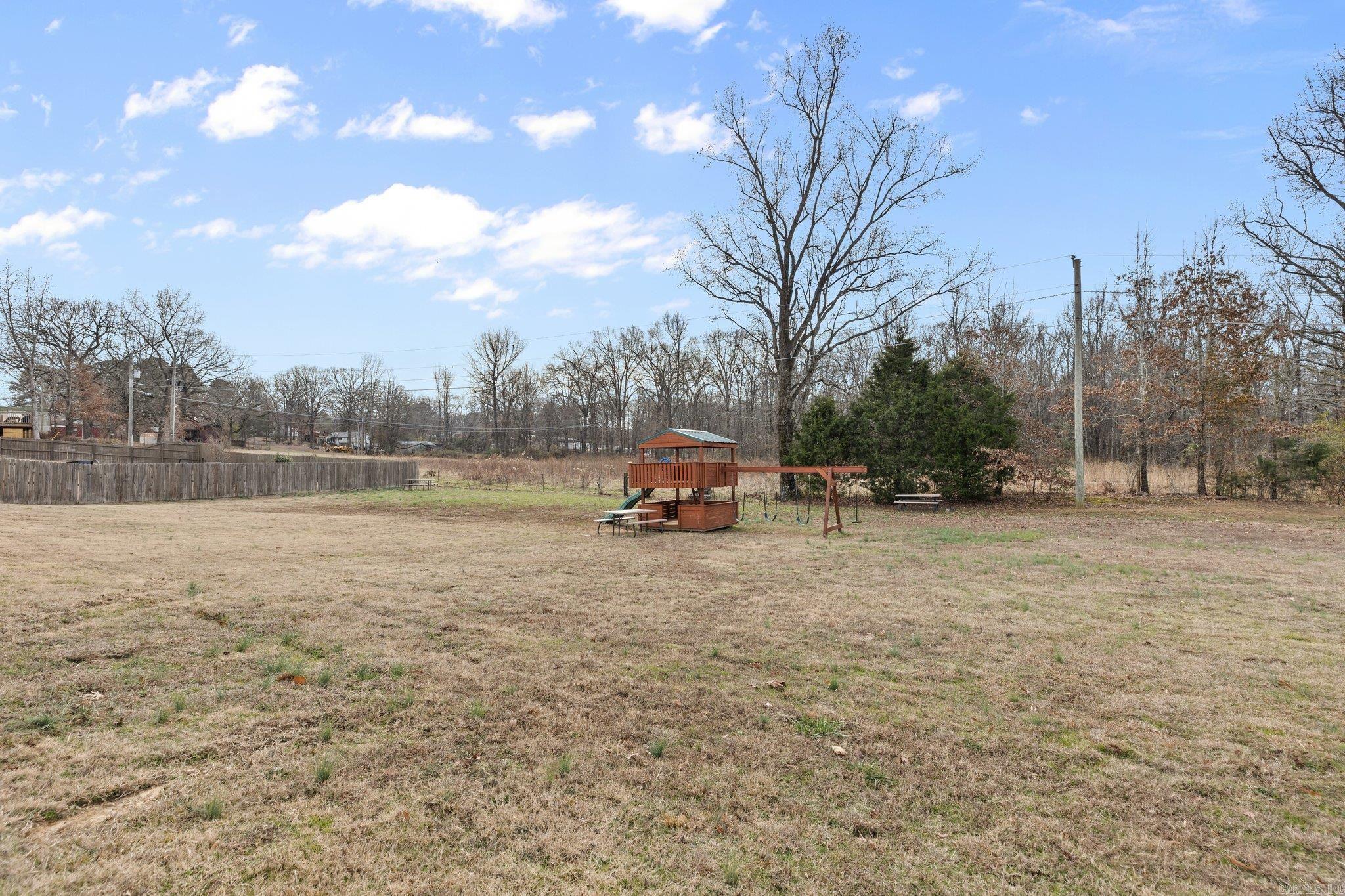 8230 Nora Lane
