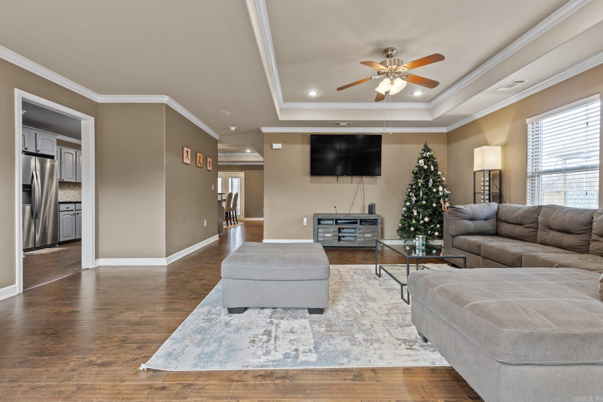 8230 Nora Lane