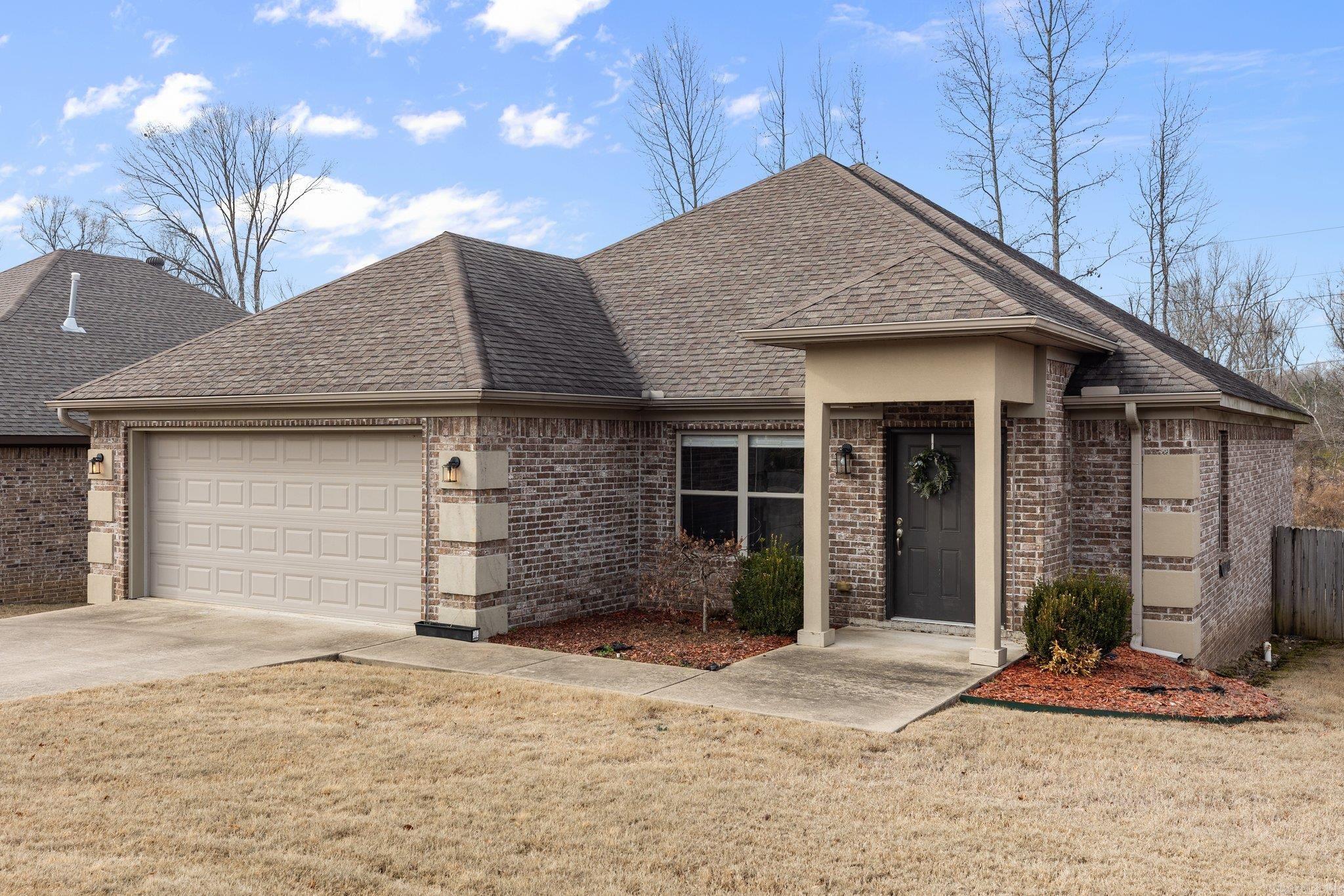 8230 Nora Lane