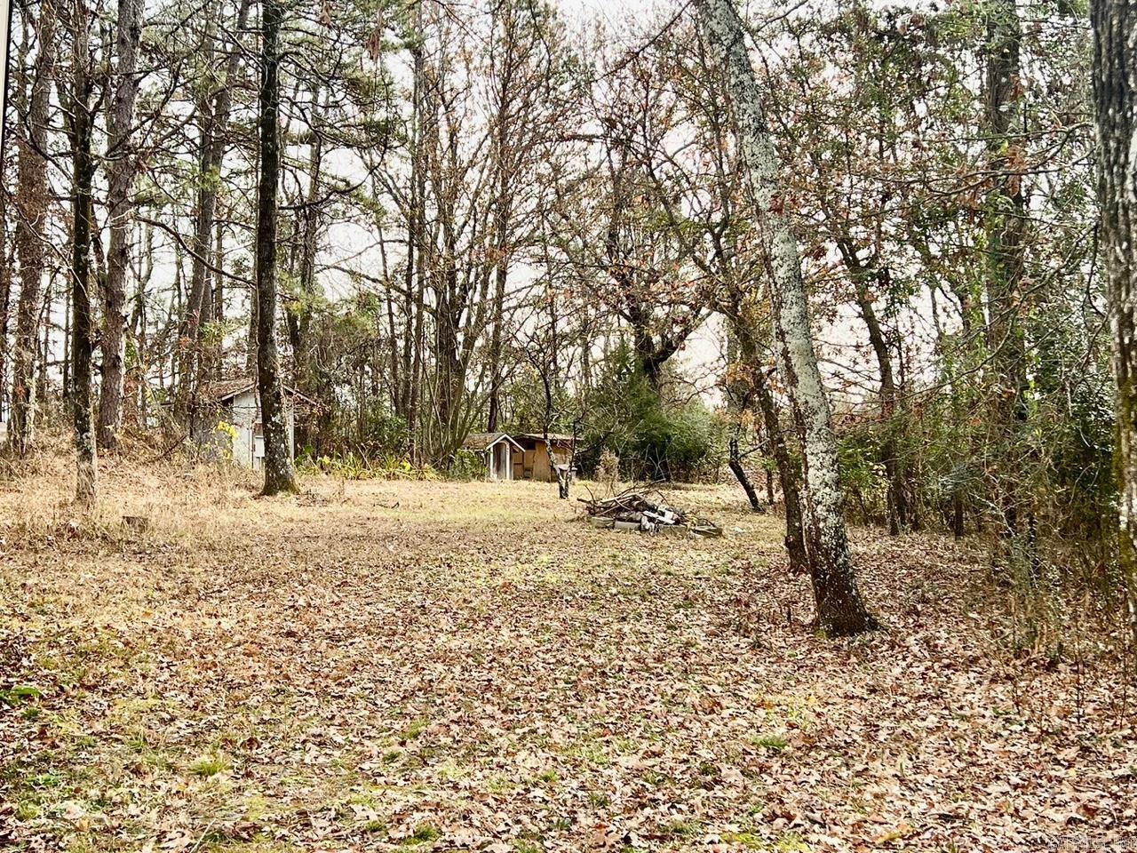 1978 S Vineyard Hill Road
