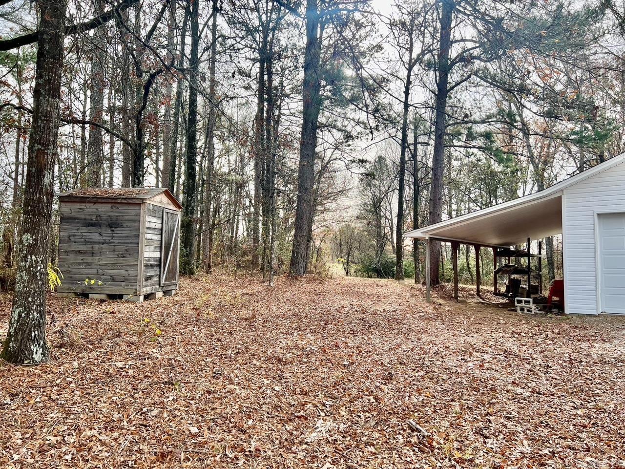 1978 S Vineyard Hill Road