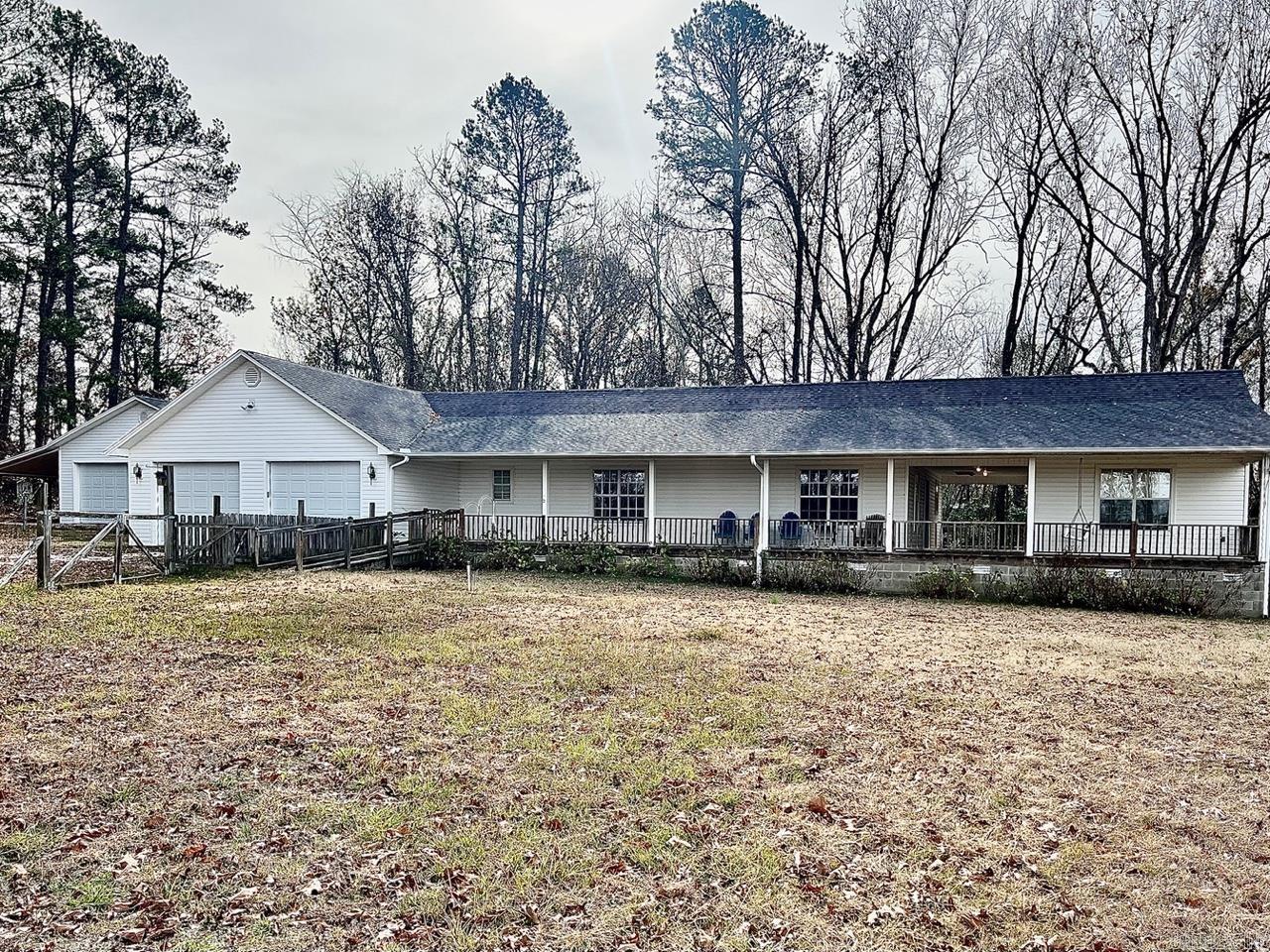 1978 S Vineyard Hill Road