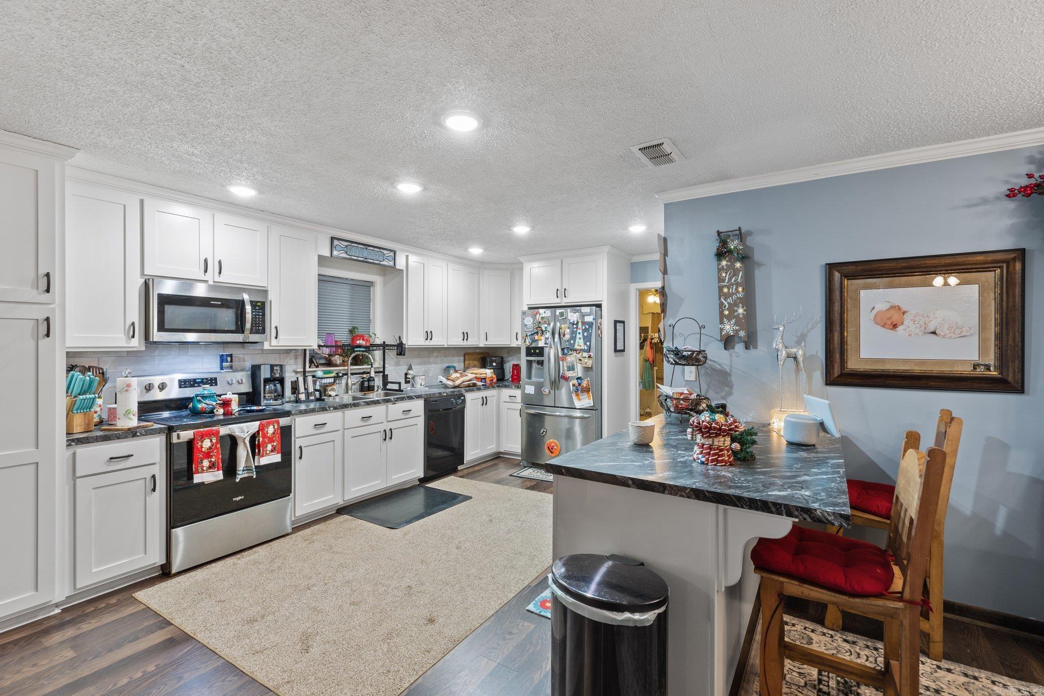 10628 Highway 270