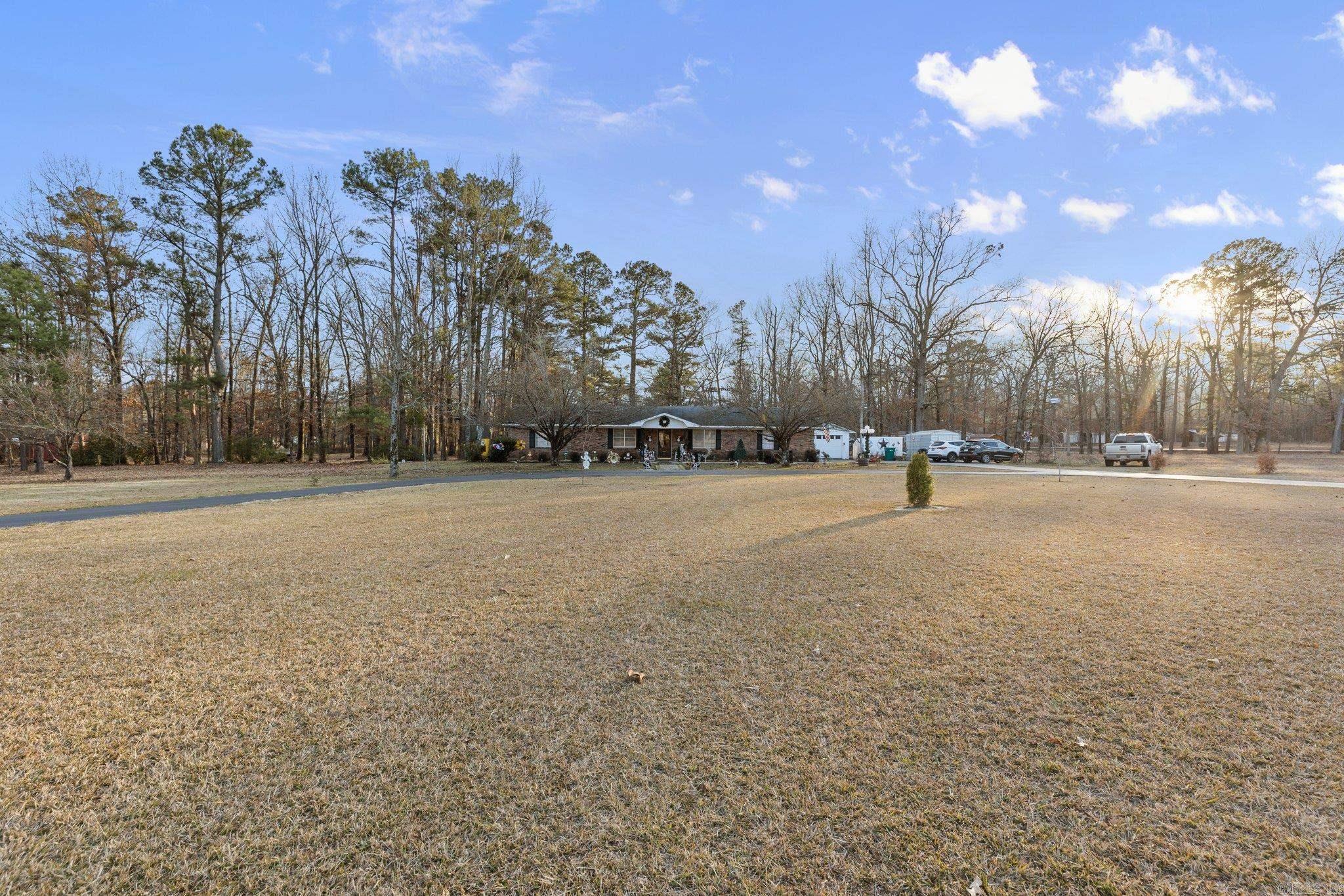 10628 Highway 270