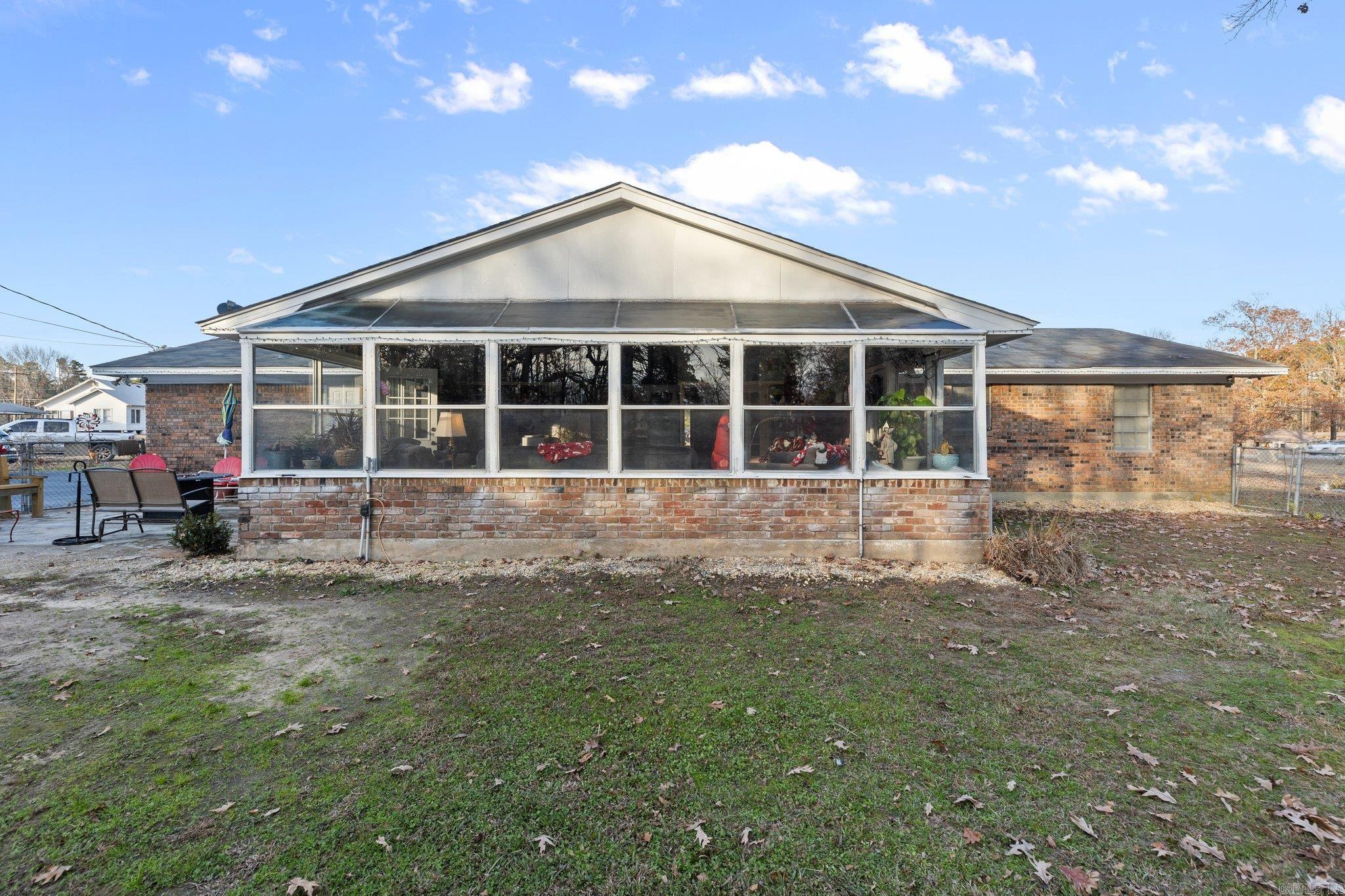 10628 Highway 270