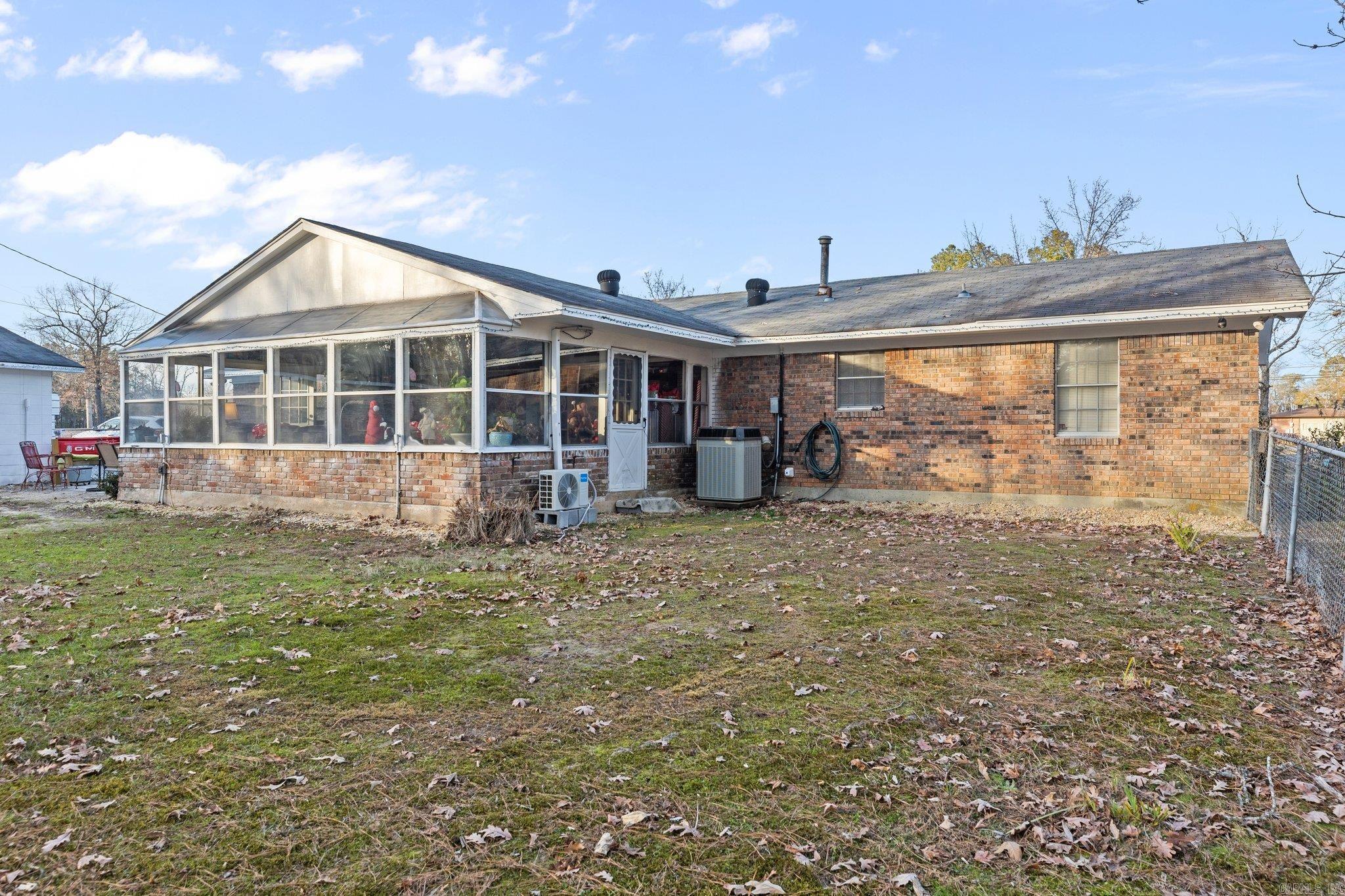10628 Highway 270