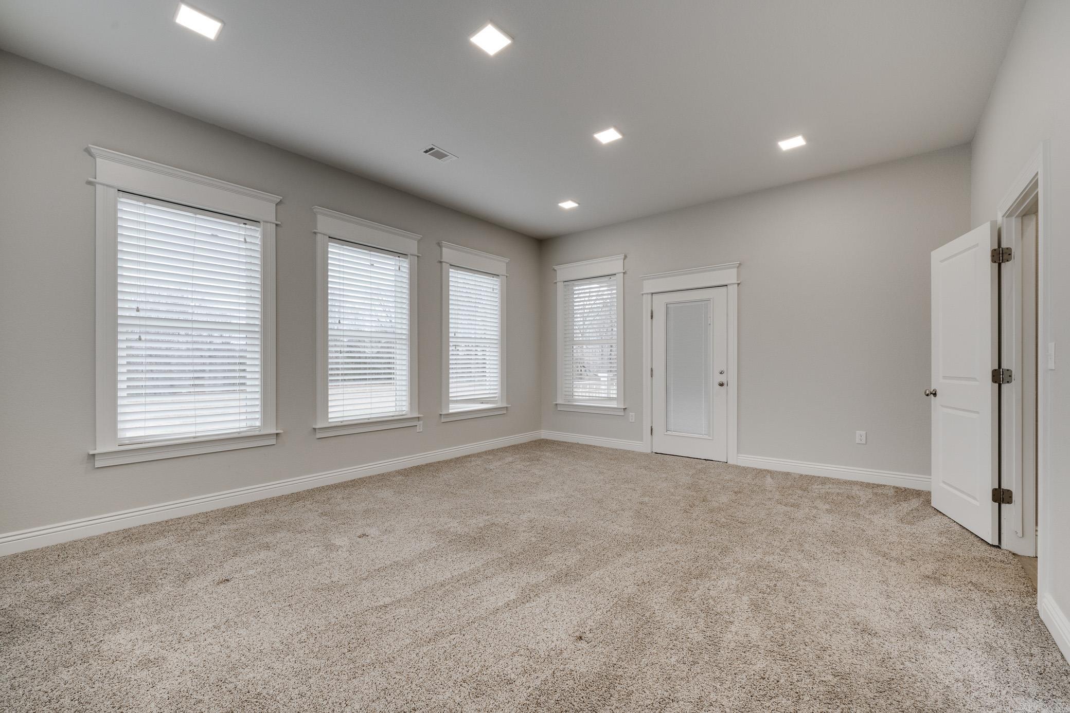 82 Daugherty Hill Road