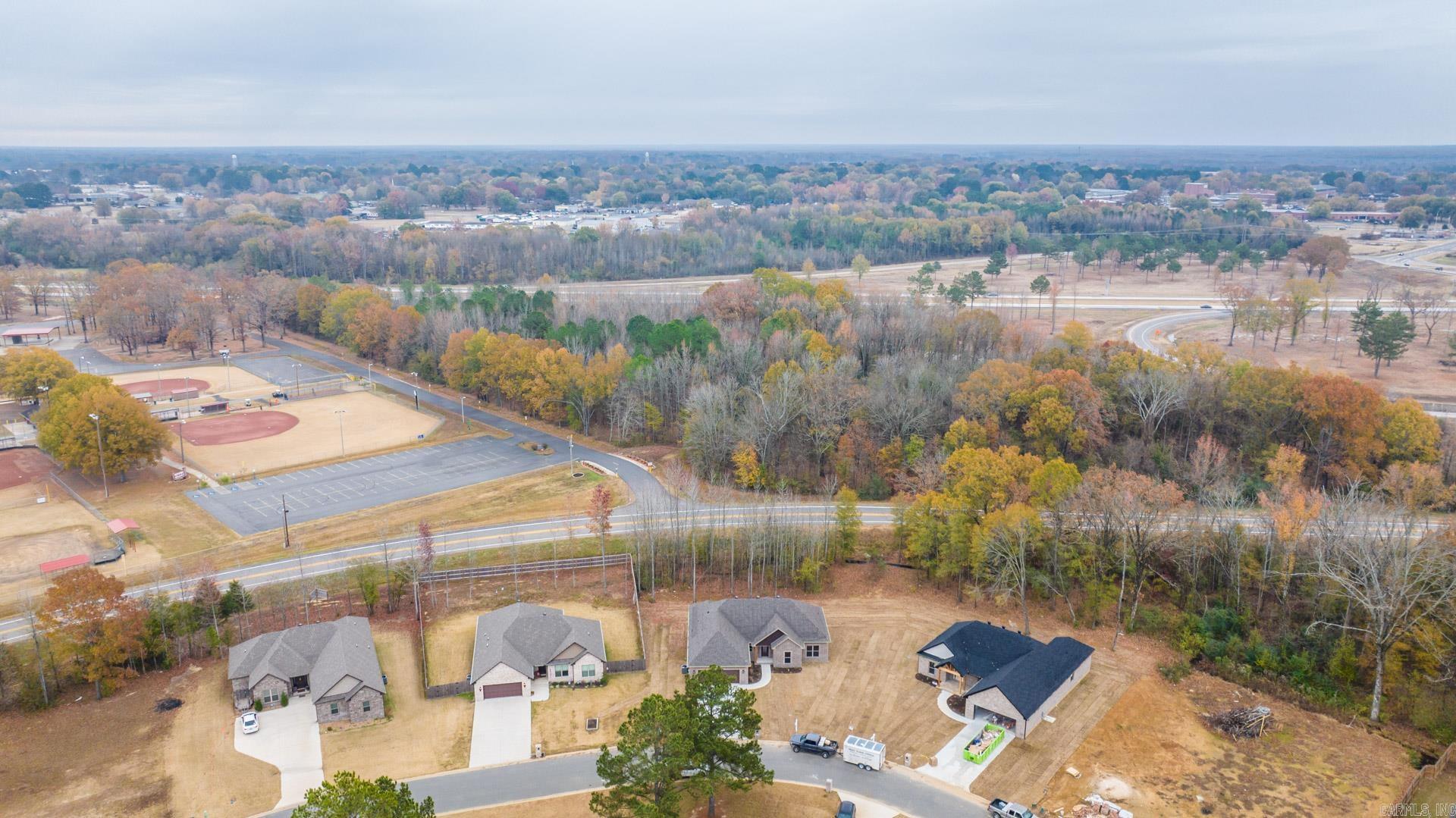 207 Heather Loop