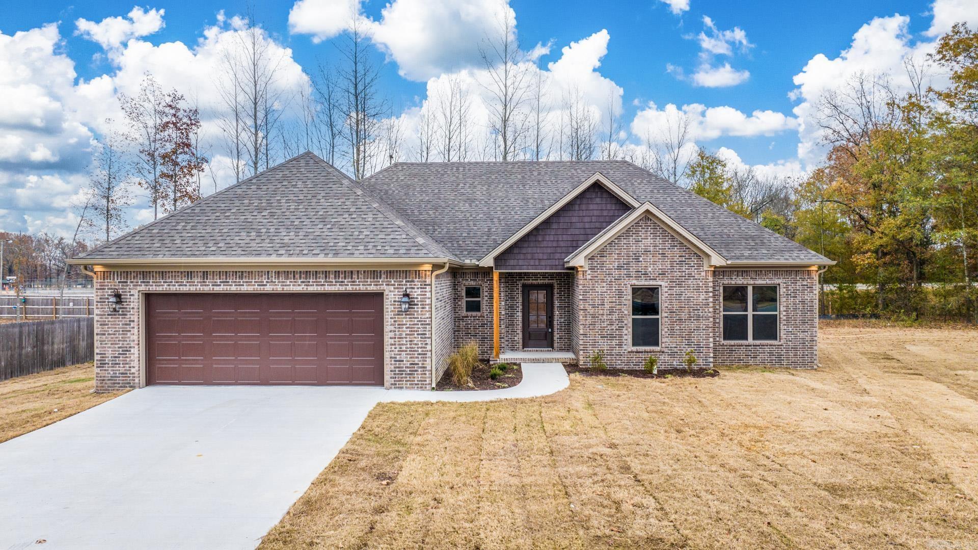 207 Heather Loop