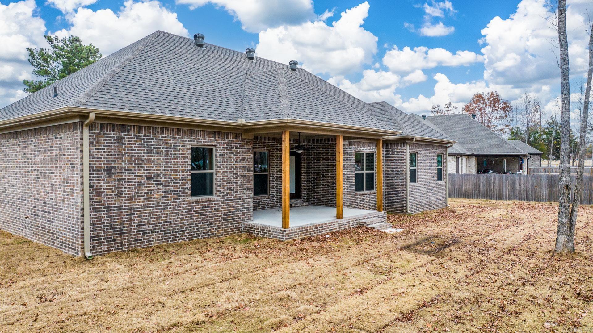 207 Heather Loop