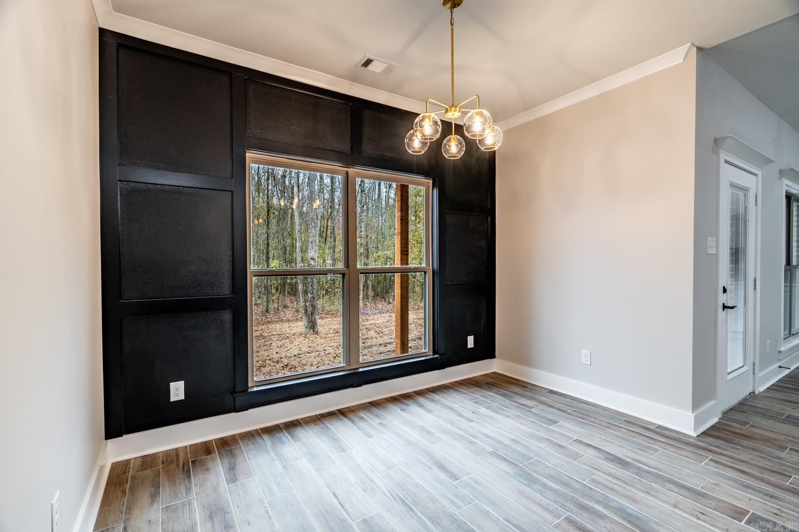 207 Heather Loop