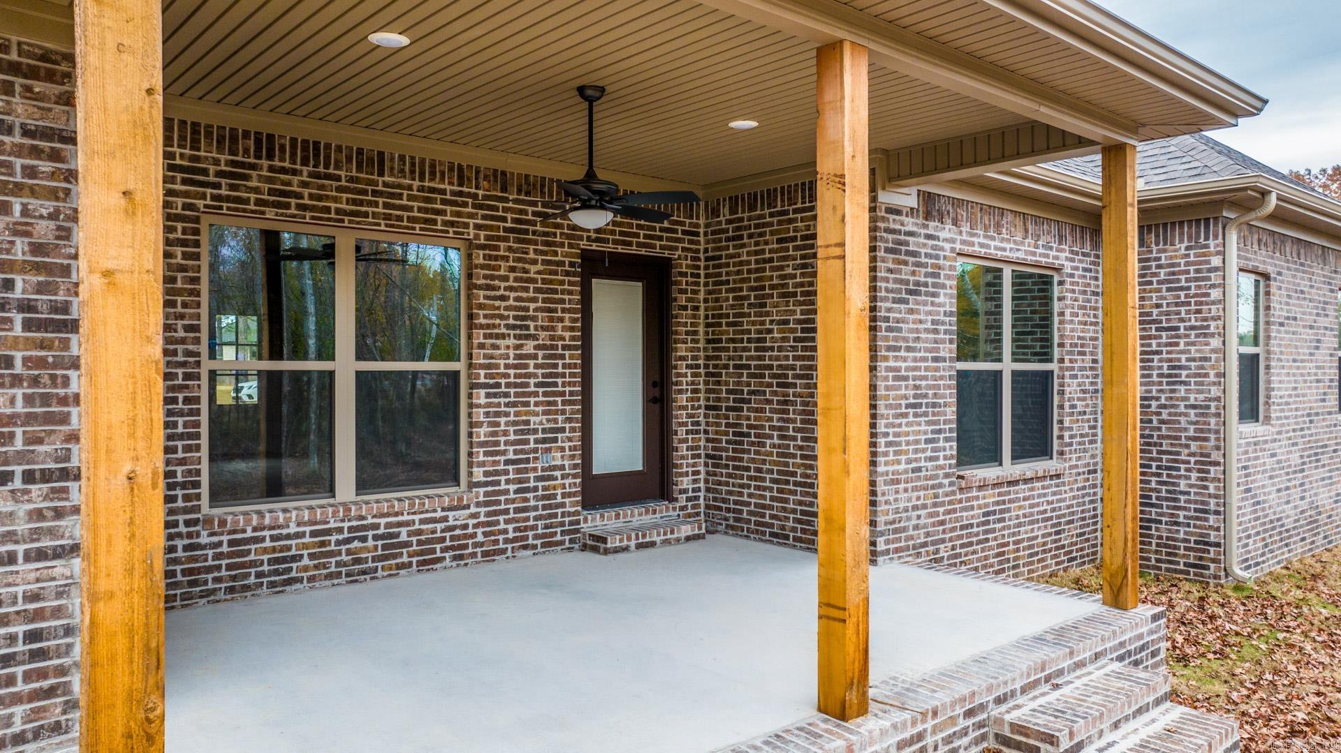 207 Heather Loop