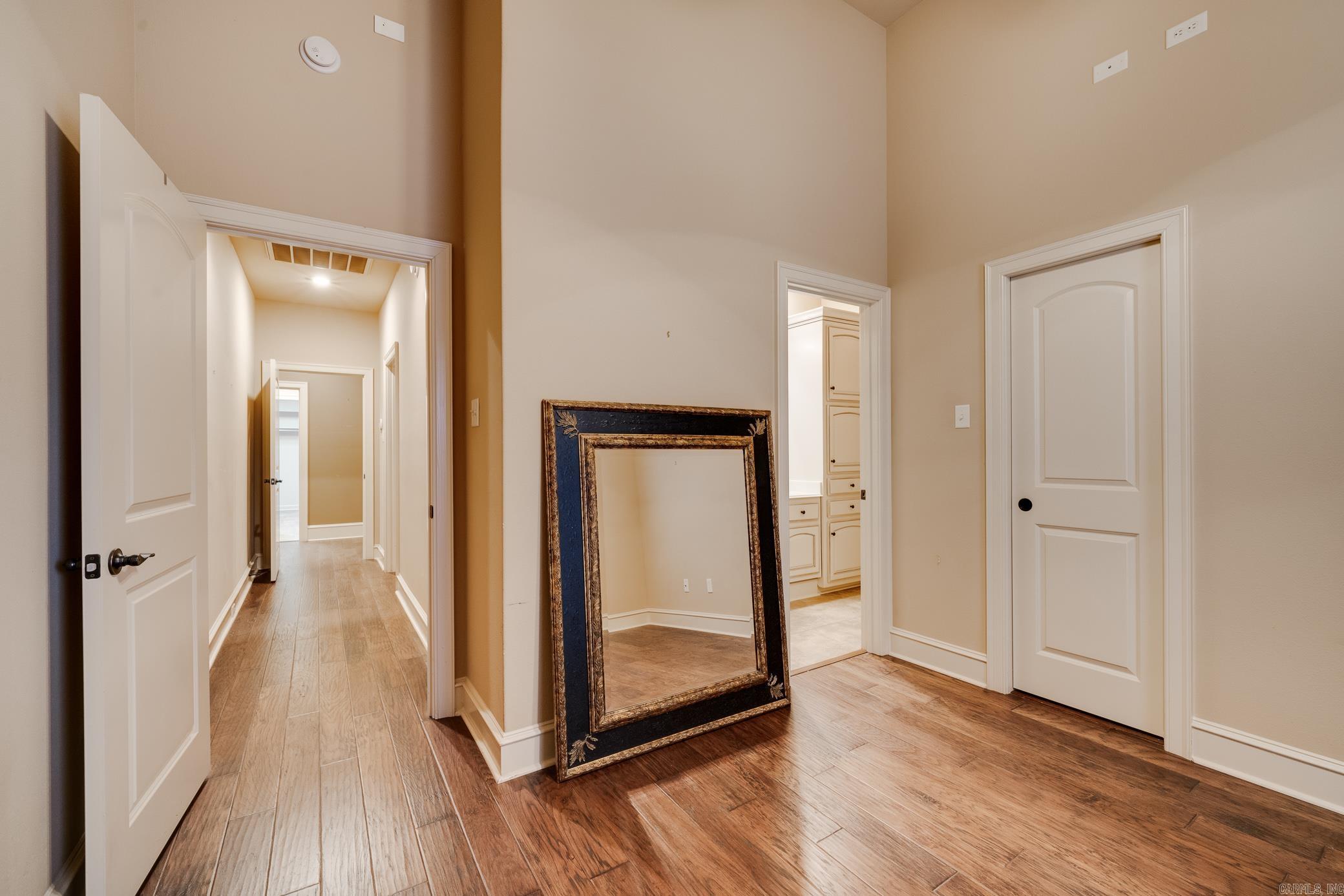 945 Chapel Hill Drive