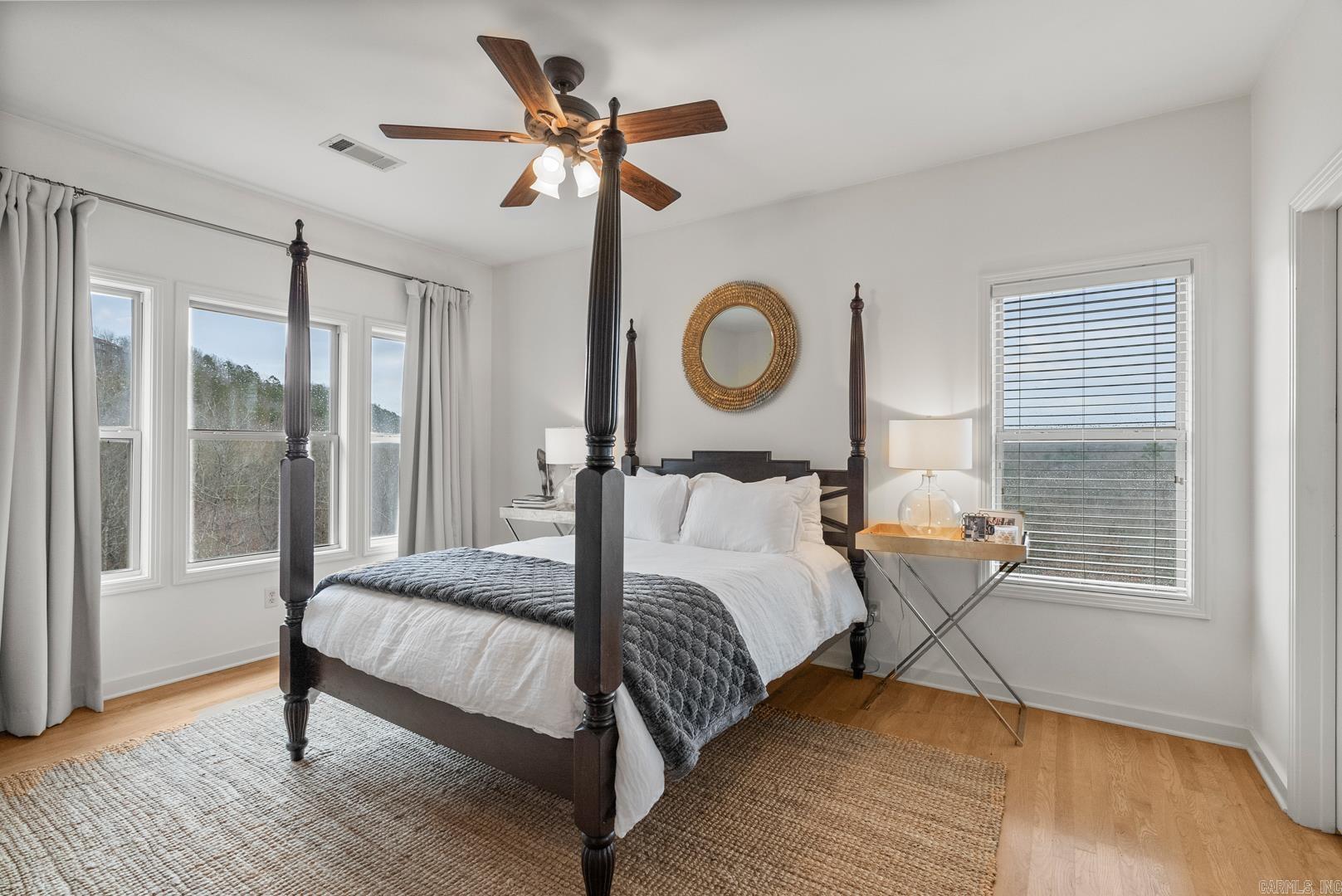 34617 Heinze Cove