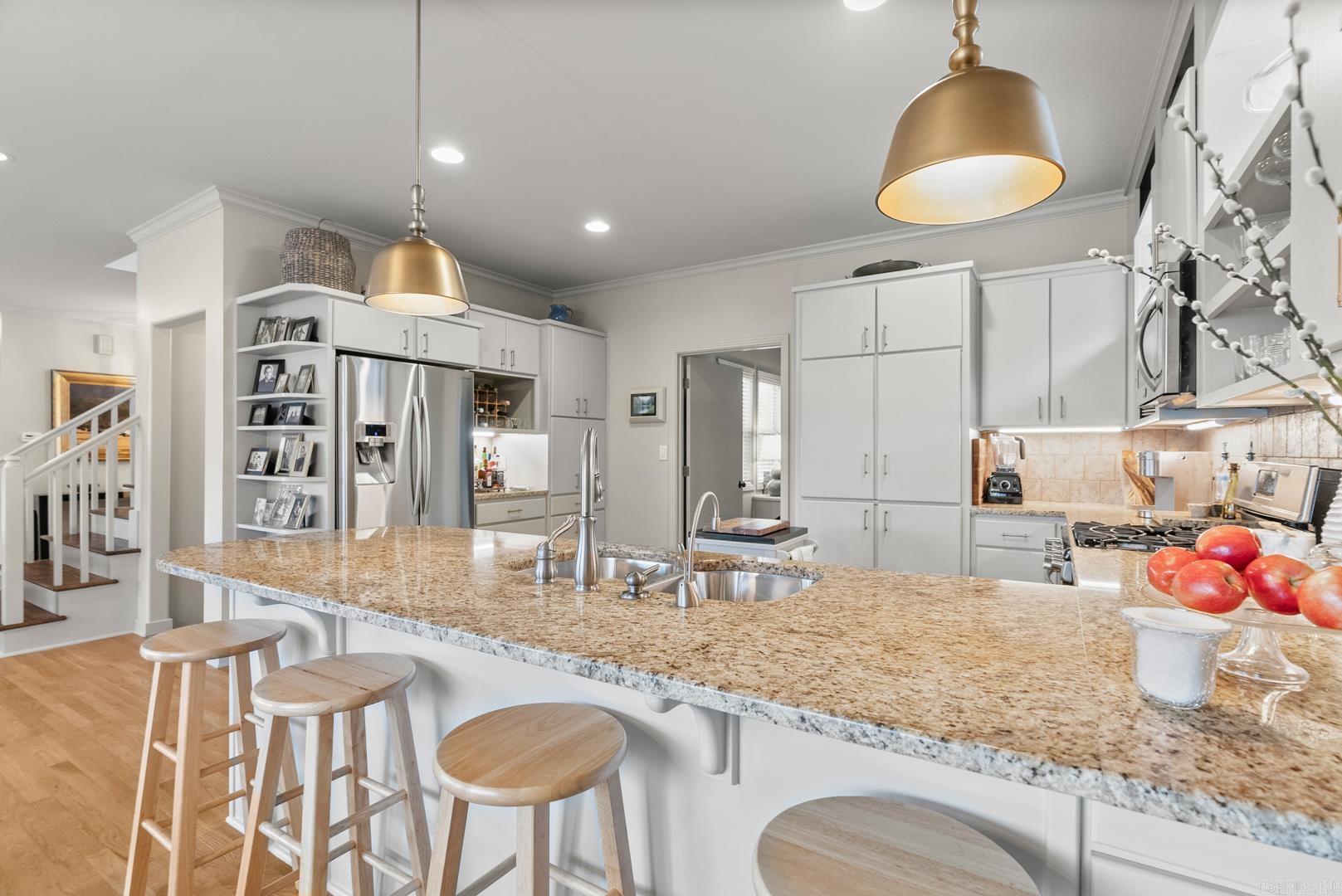 34617 Heinze Cove