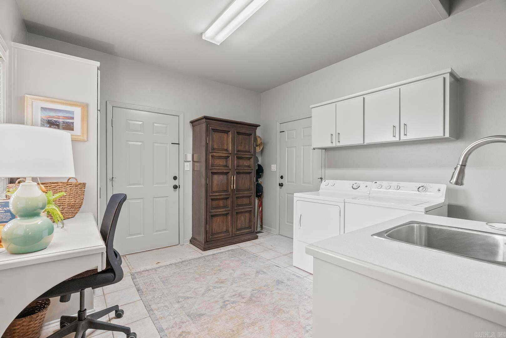 34617 Heinze Cove