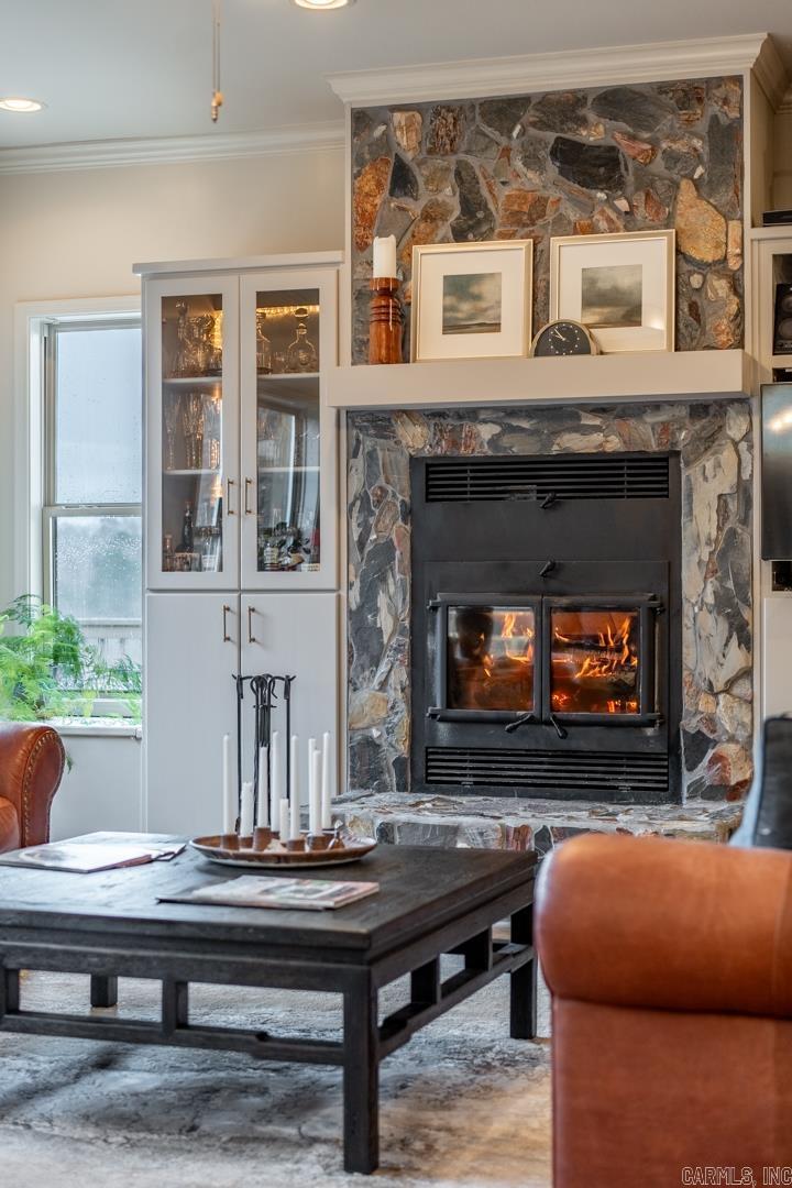 34617 Heinze Cove