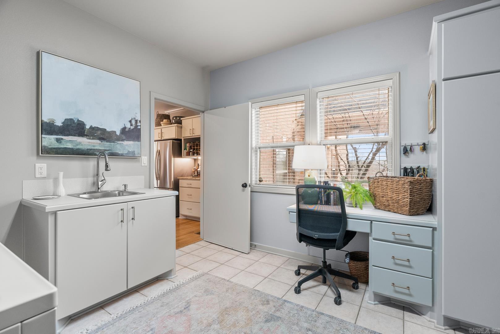 34617 Heinze Cove