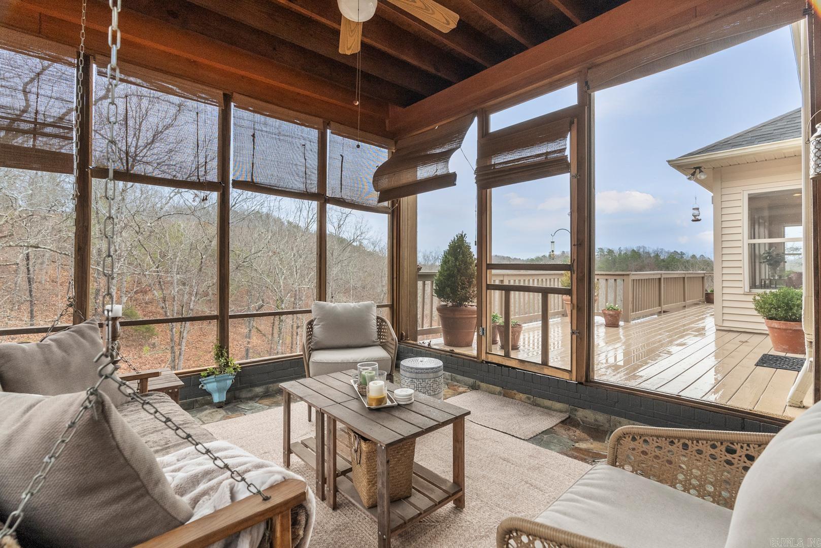 34617 Heinze Cove