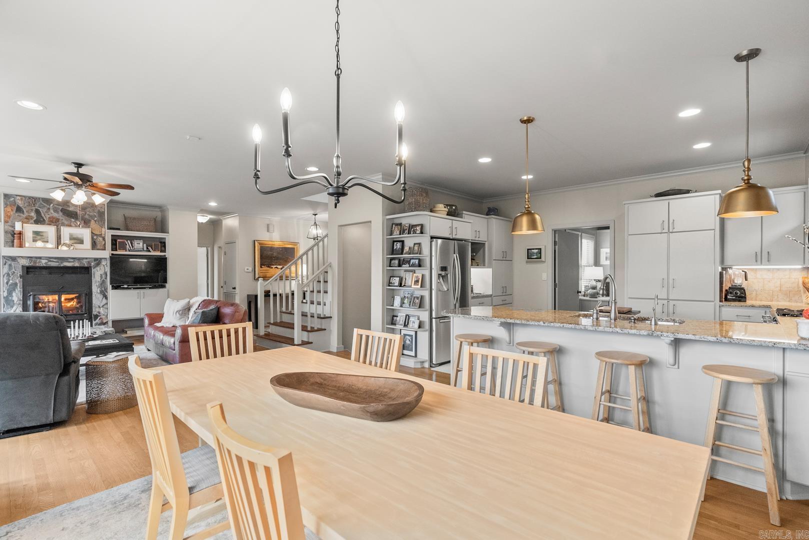 34617 Heinze Cove