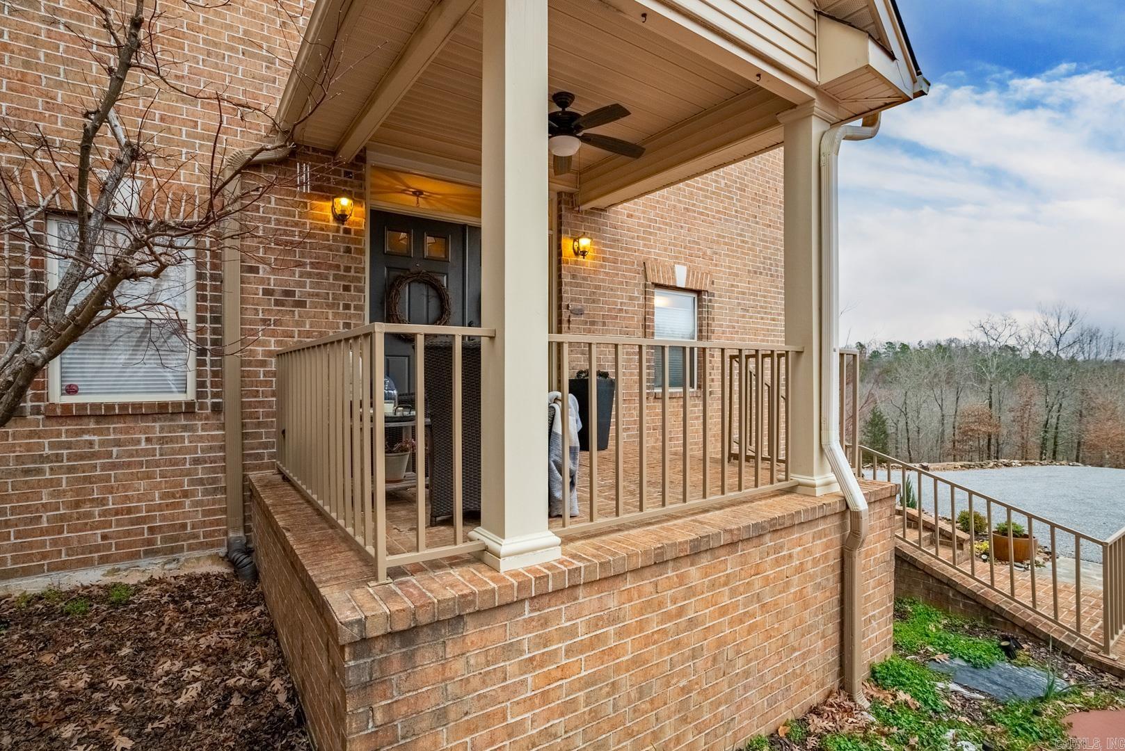 34617 Heinze Cove