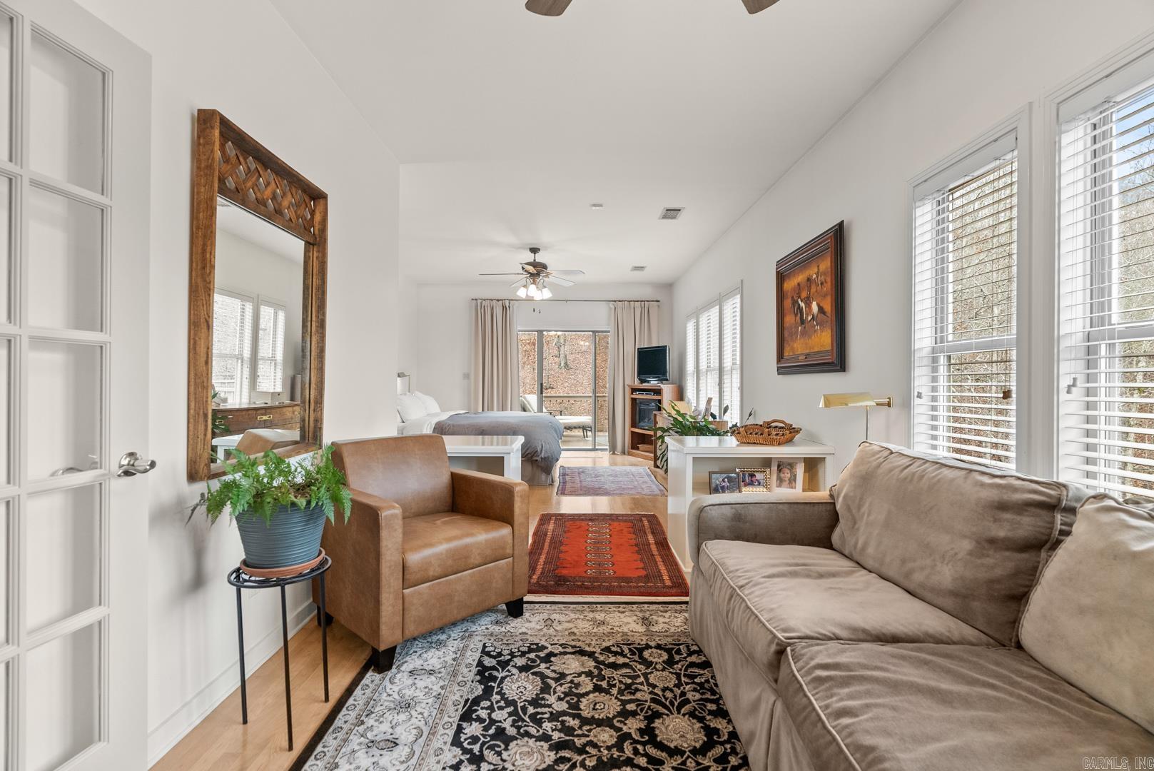 34617 Heinze Cove
