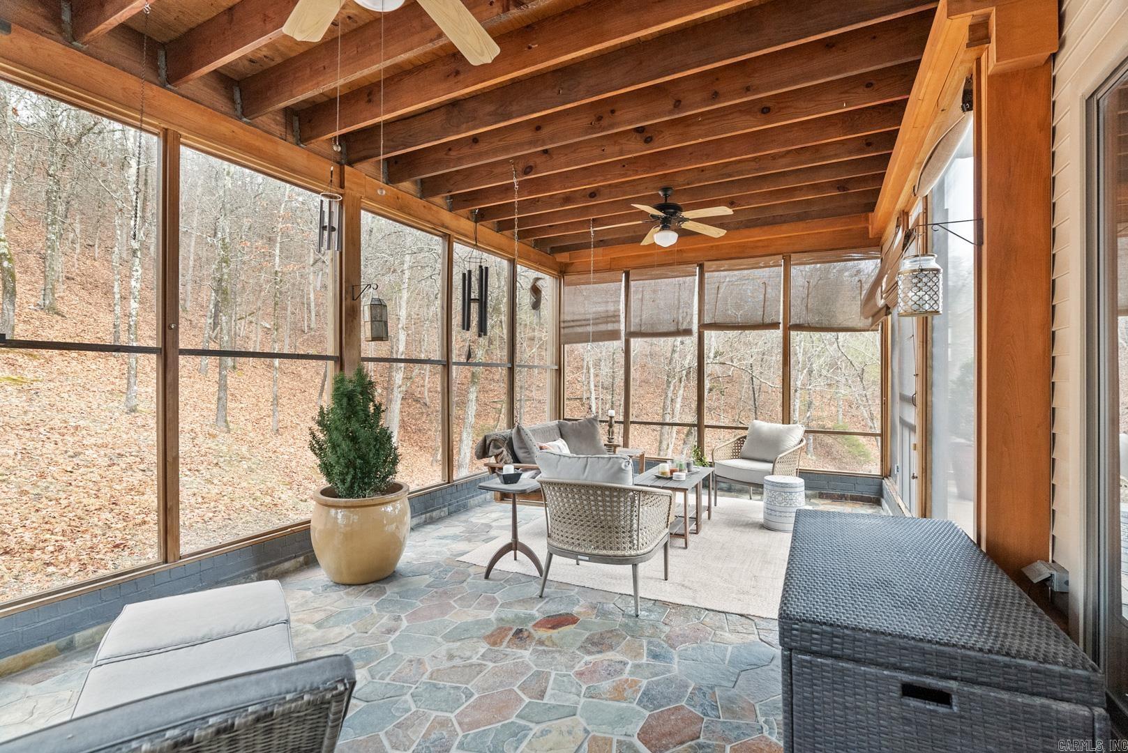 34617 Heinze Cove