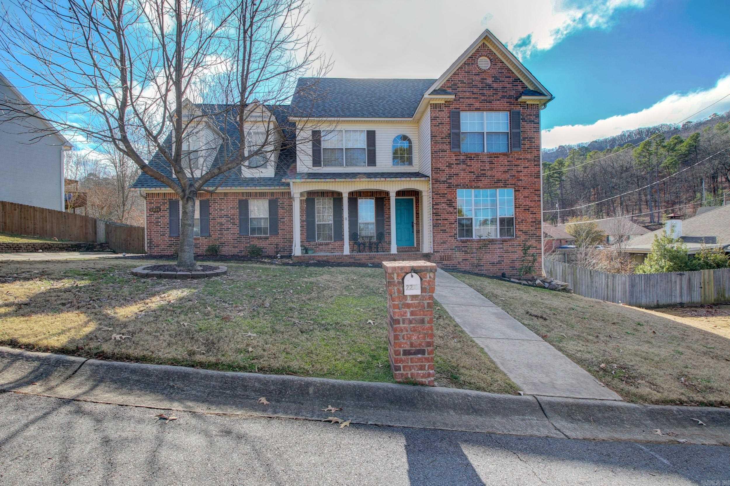 2214 Westport Loop
