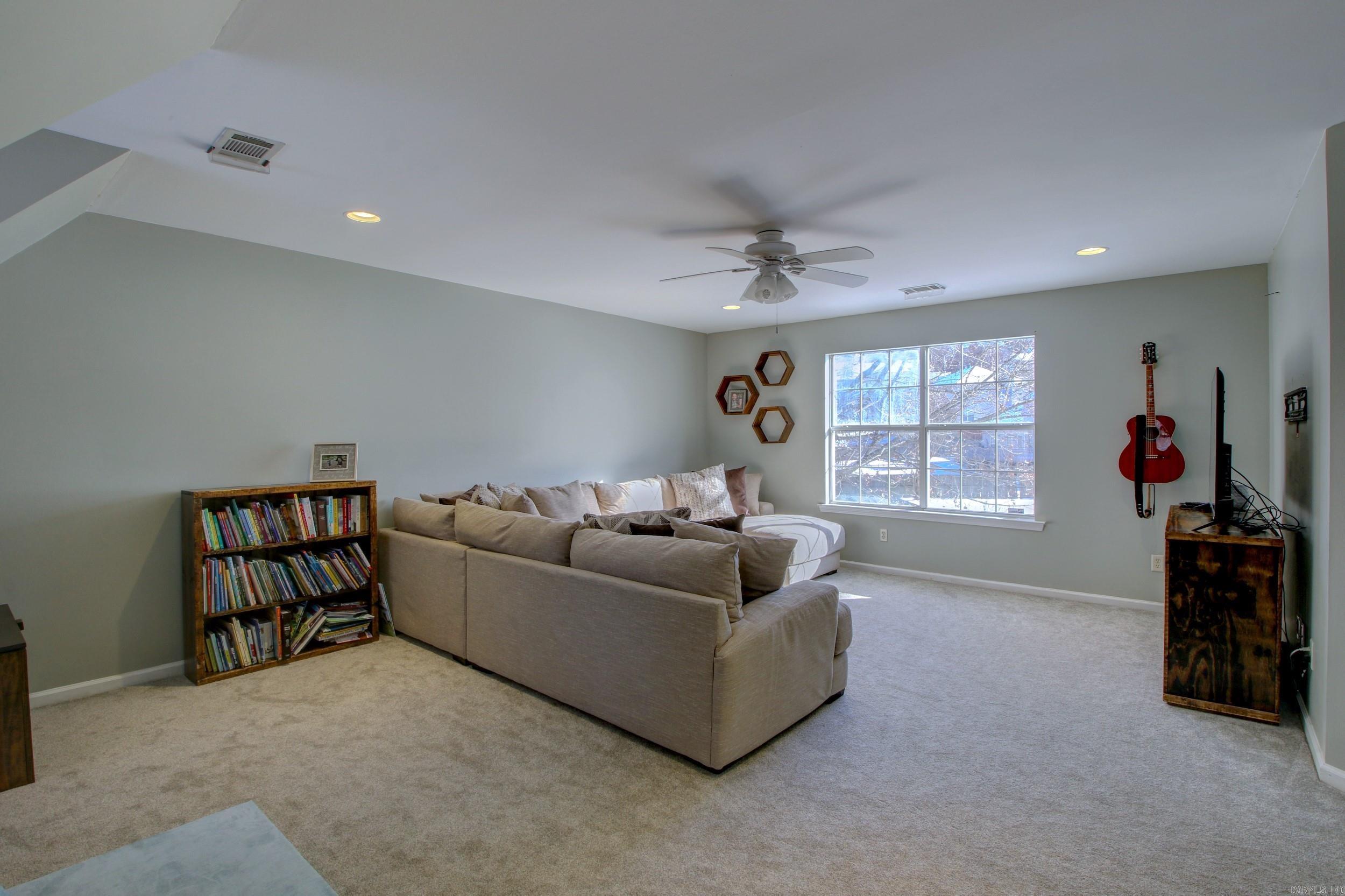 2214 Westport Loop